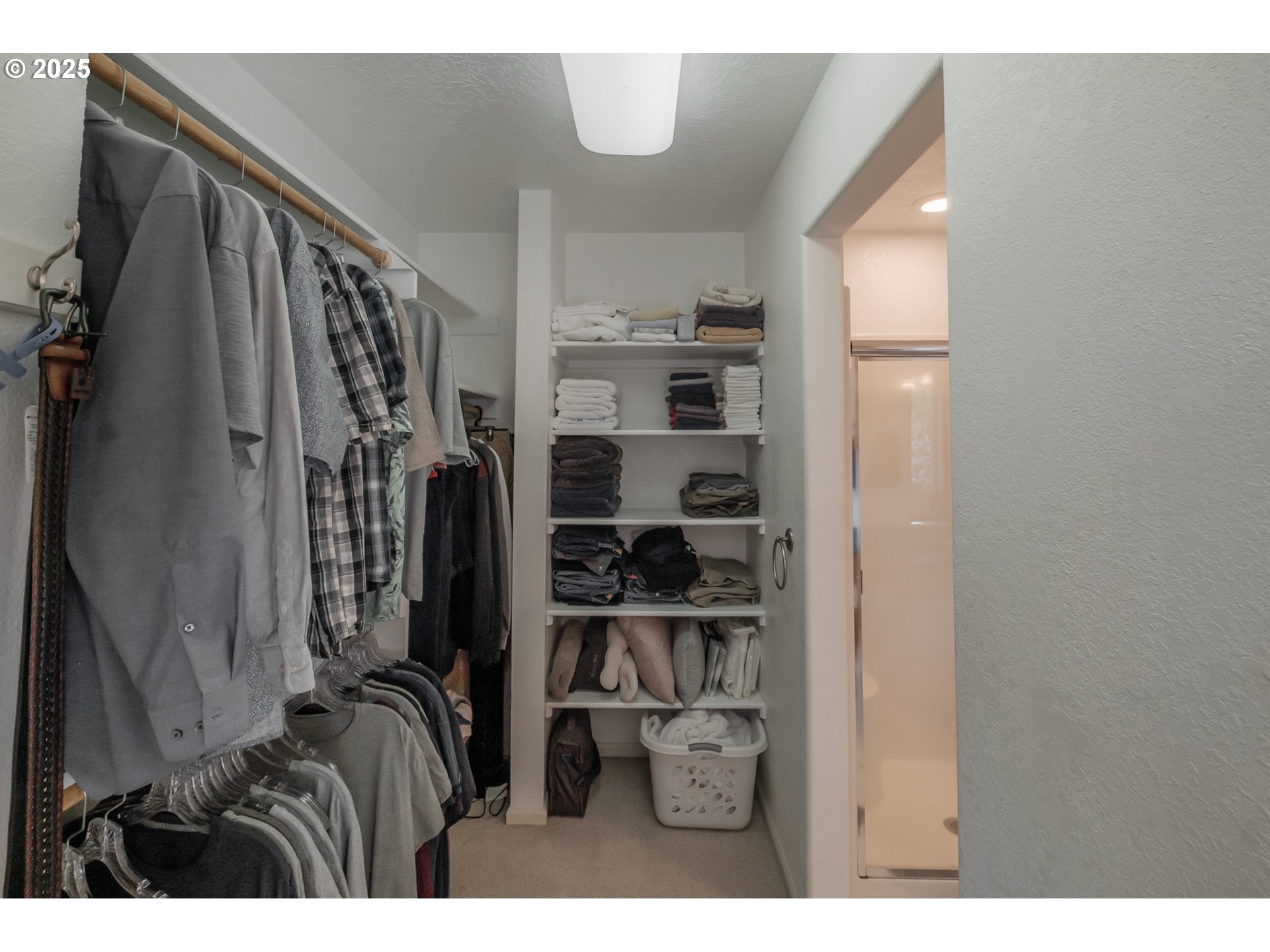 property viewer photo 17
