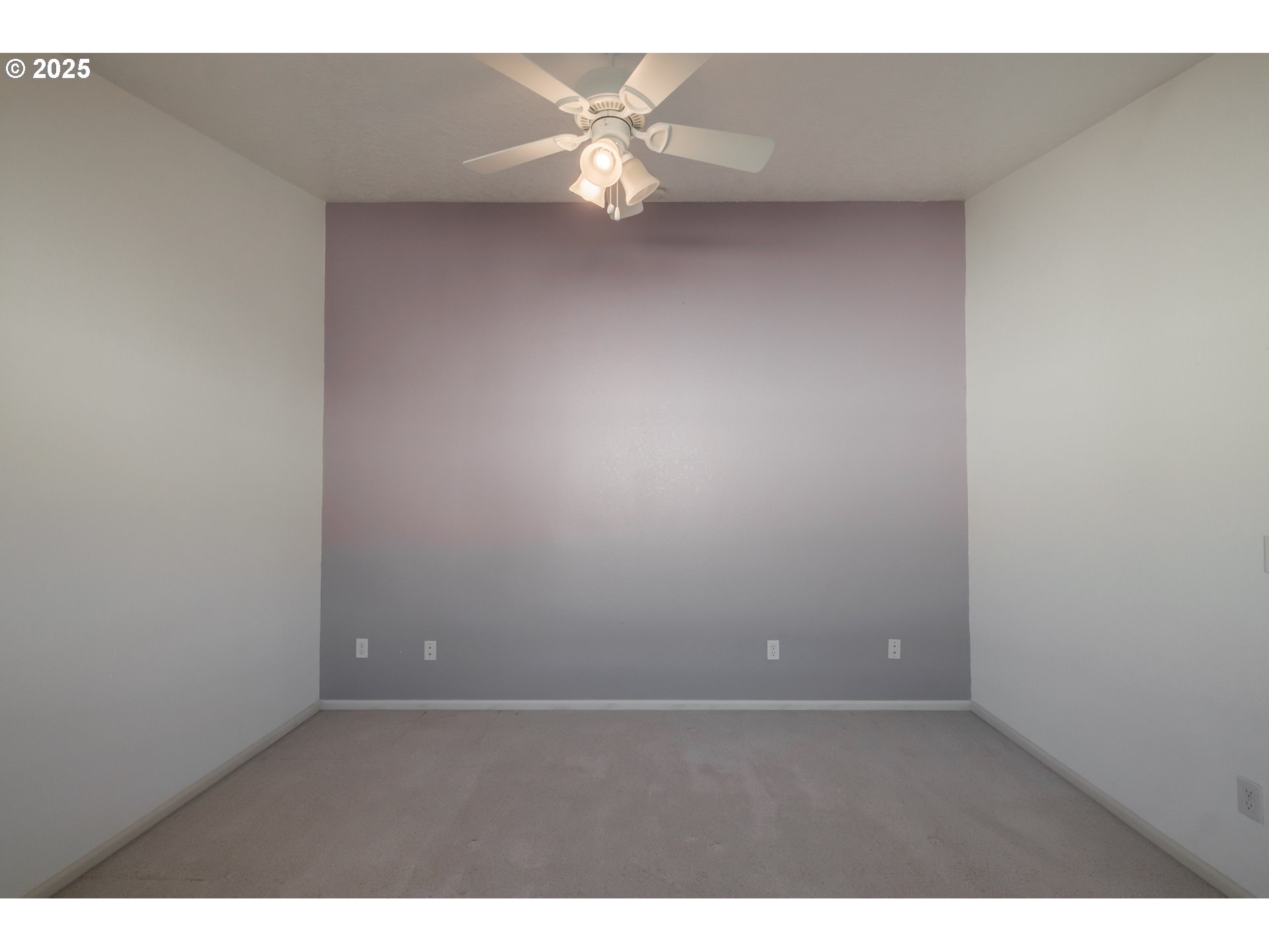 property viewer photo 23