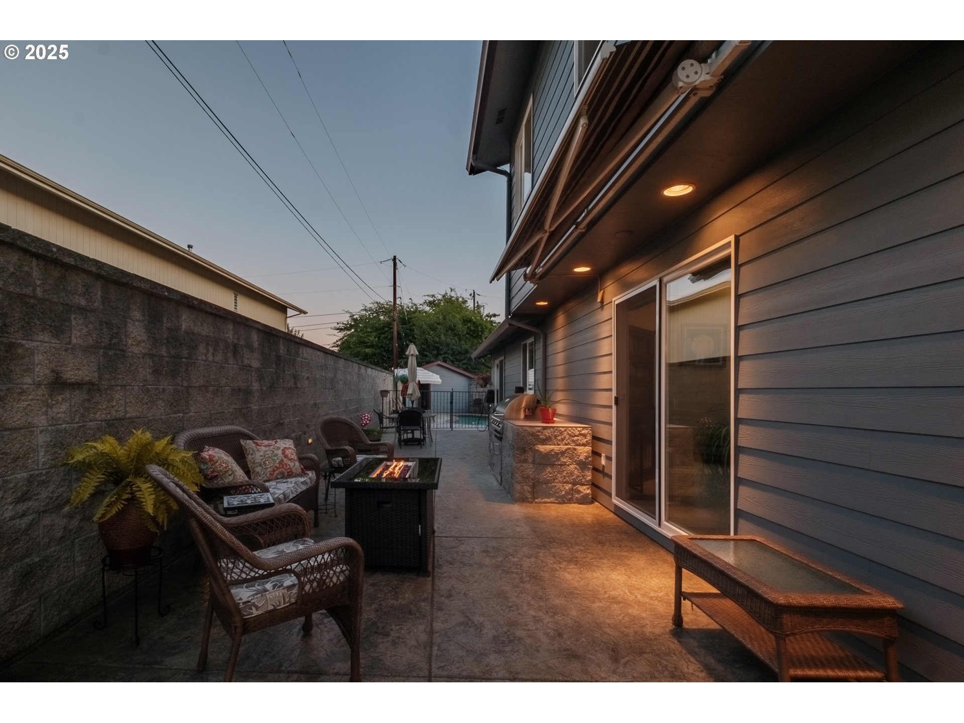 property viewer photo 28