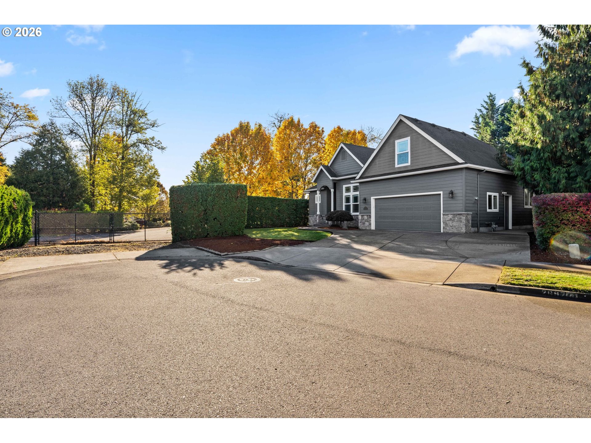 main property photo 2