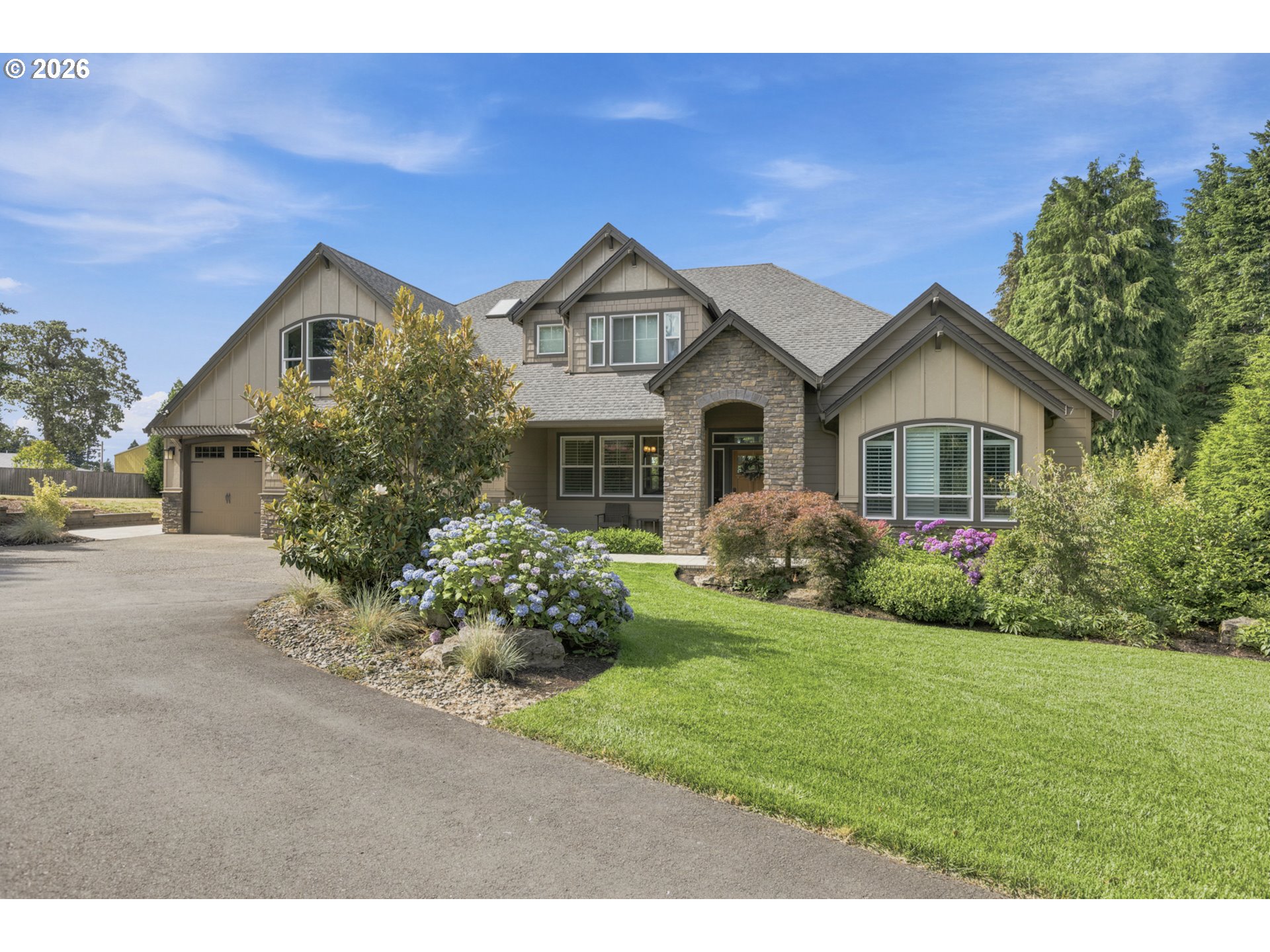 main property photo 0