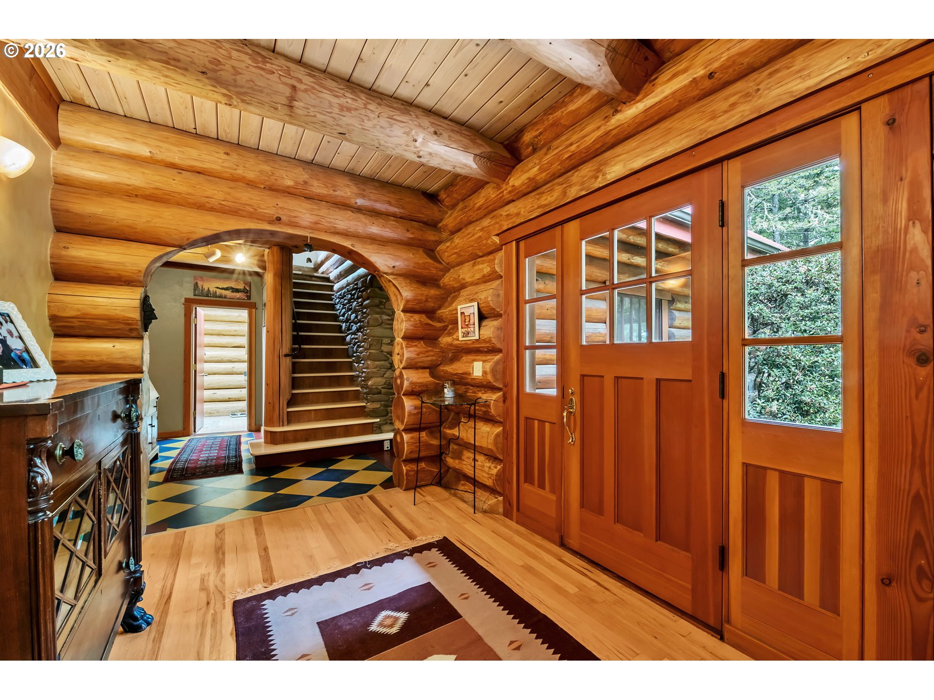 main property photo 5