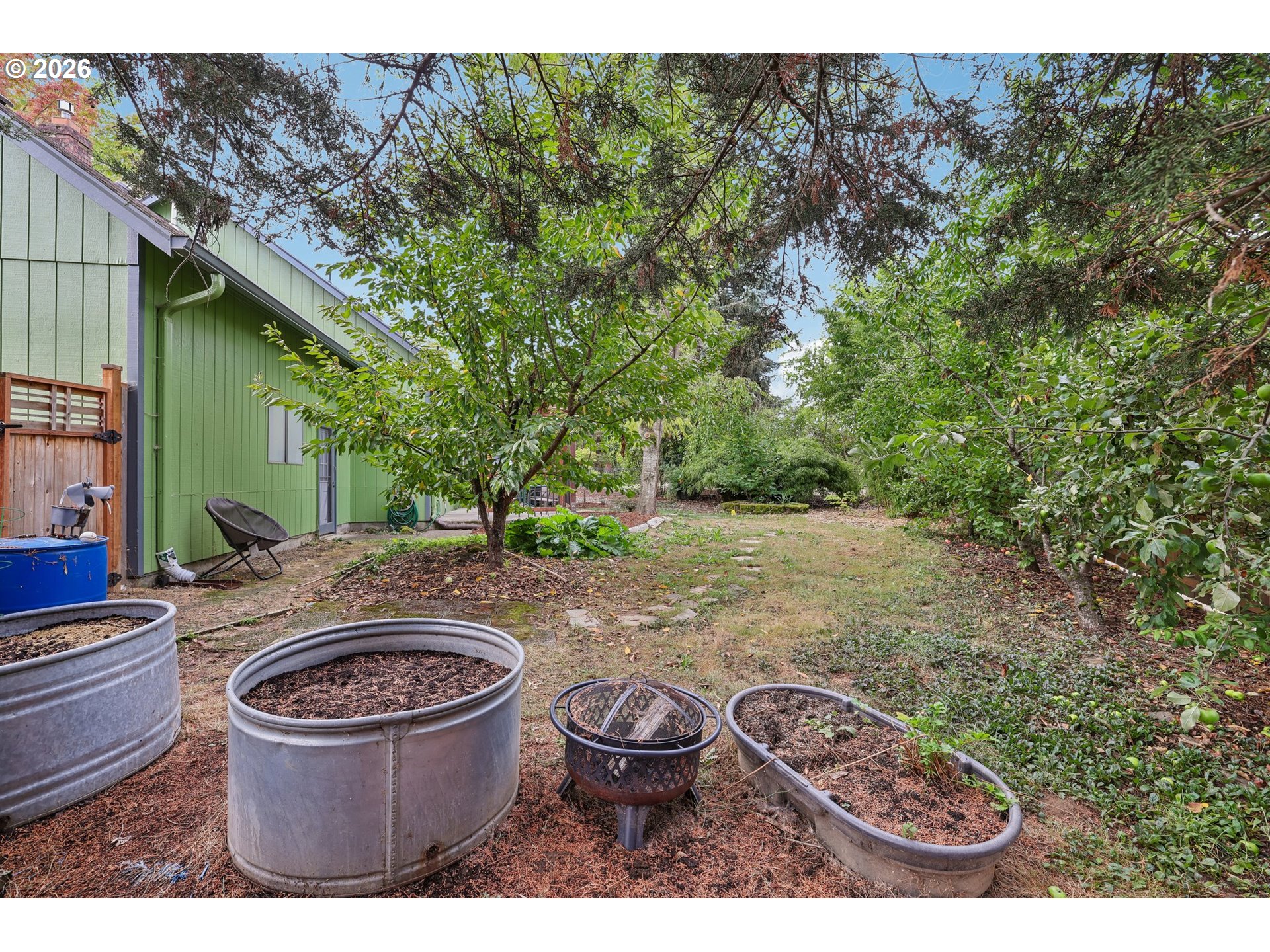 main property photo 41