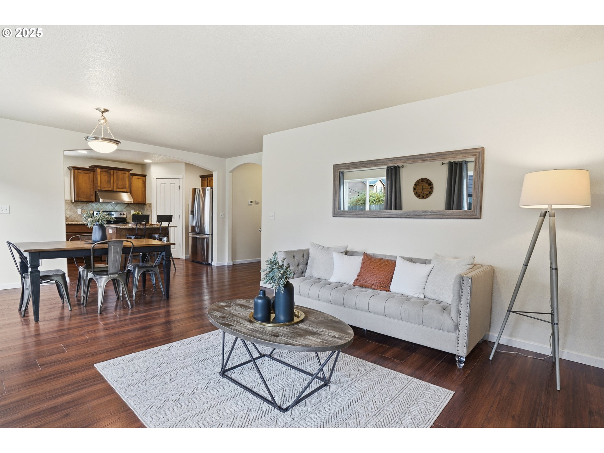 property viewer photo 11