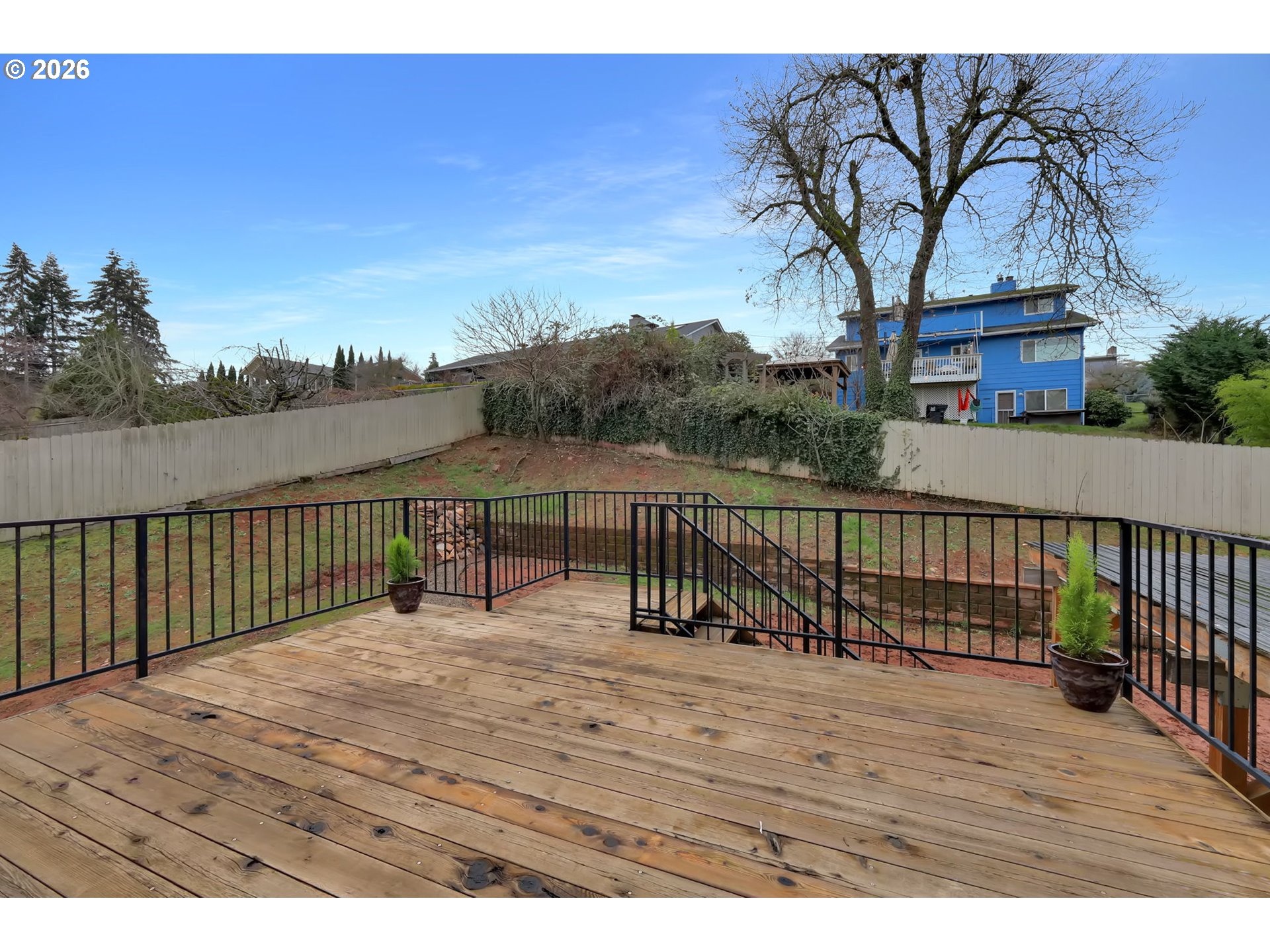 main property photo 24