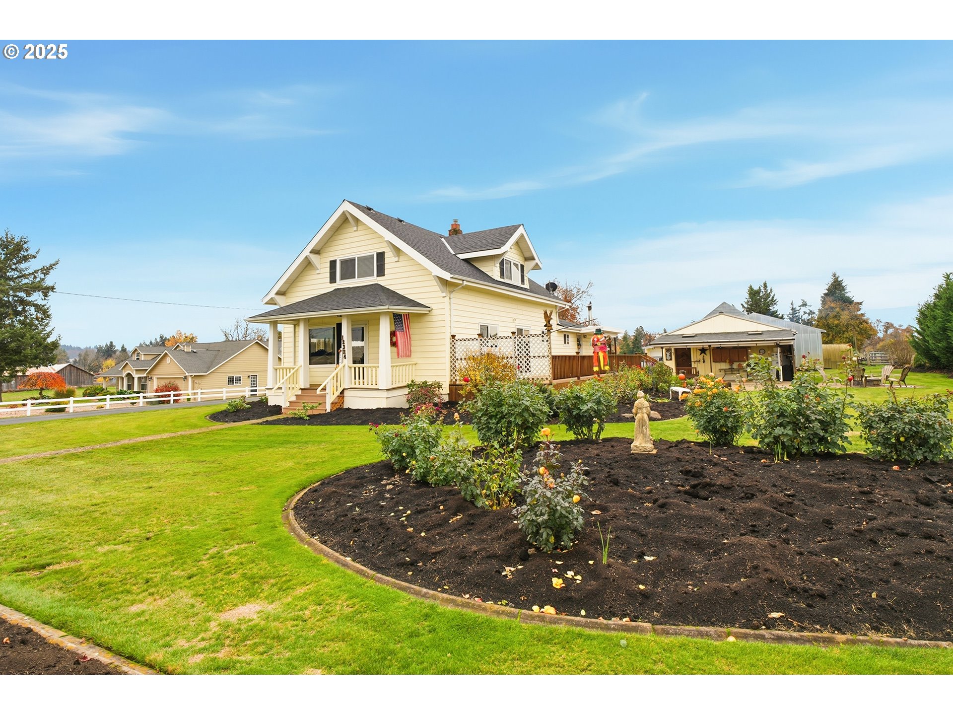 main property photo 22
