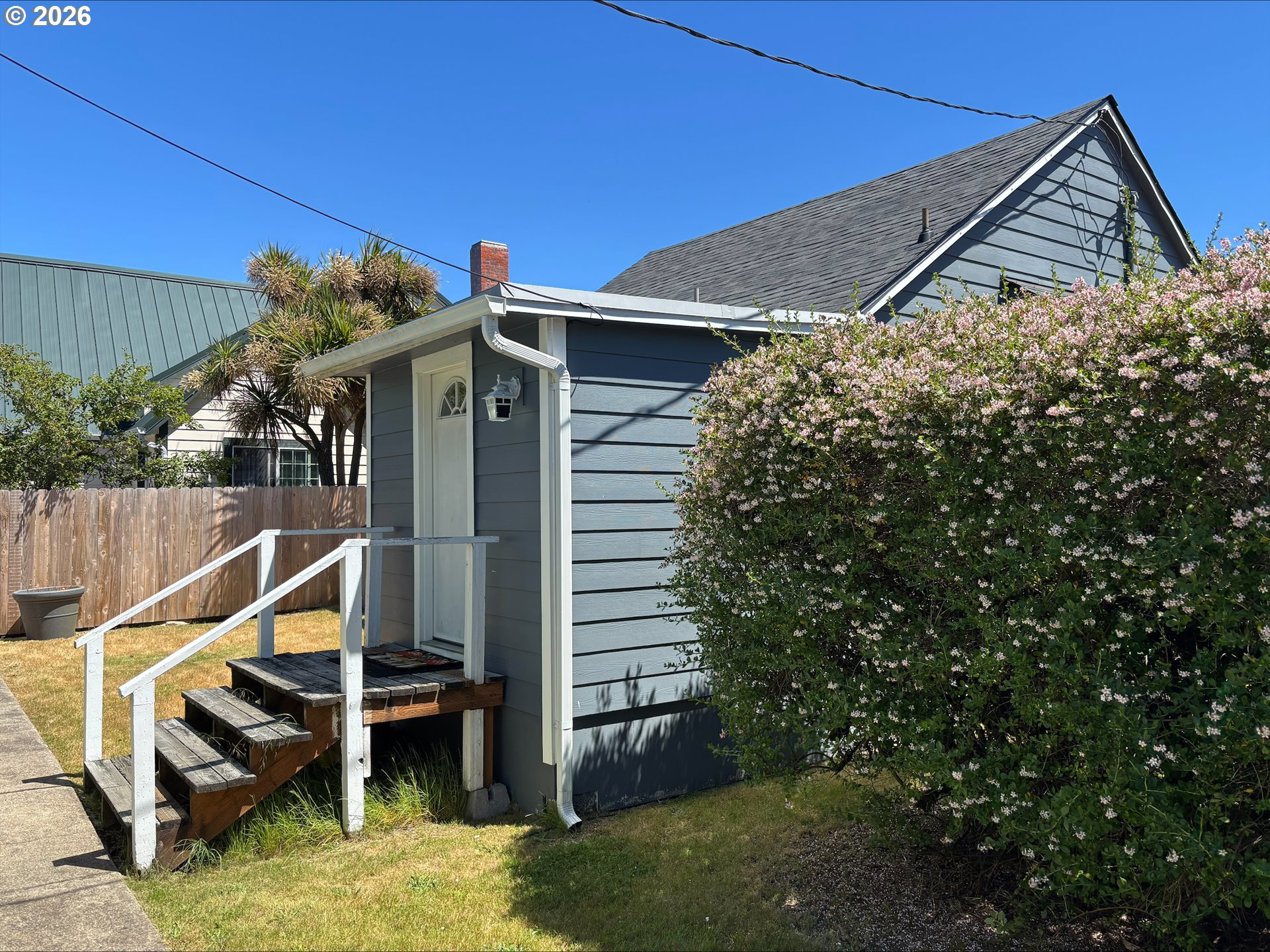 main property photo 2