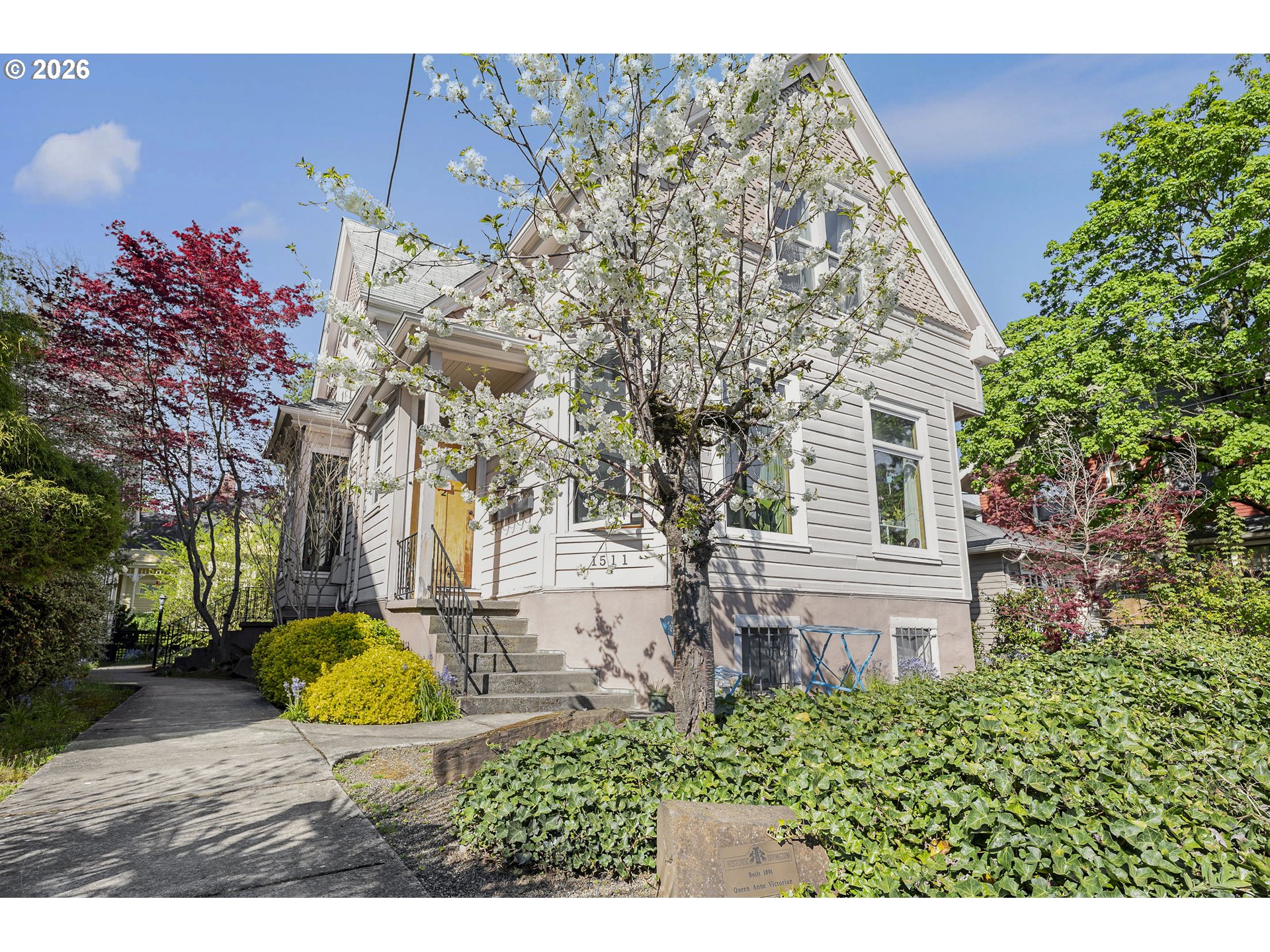 main property photo 41