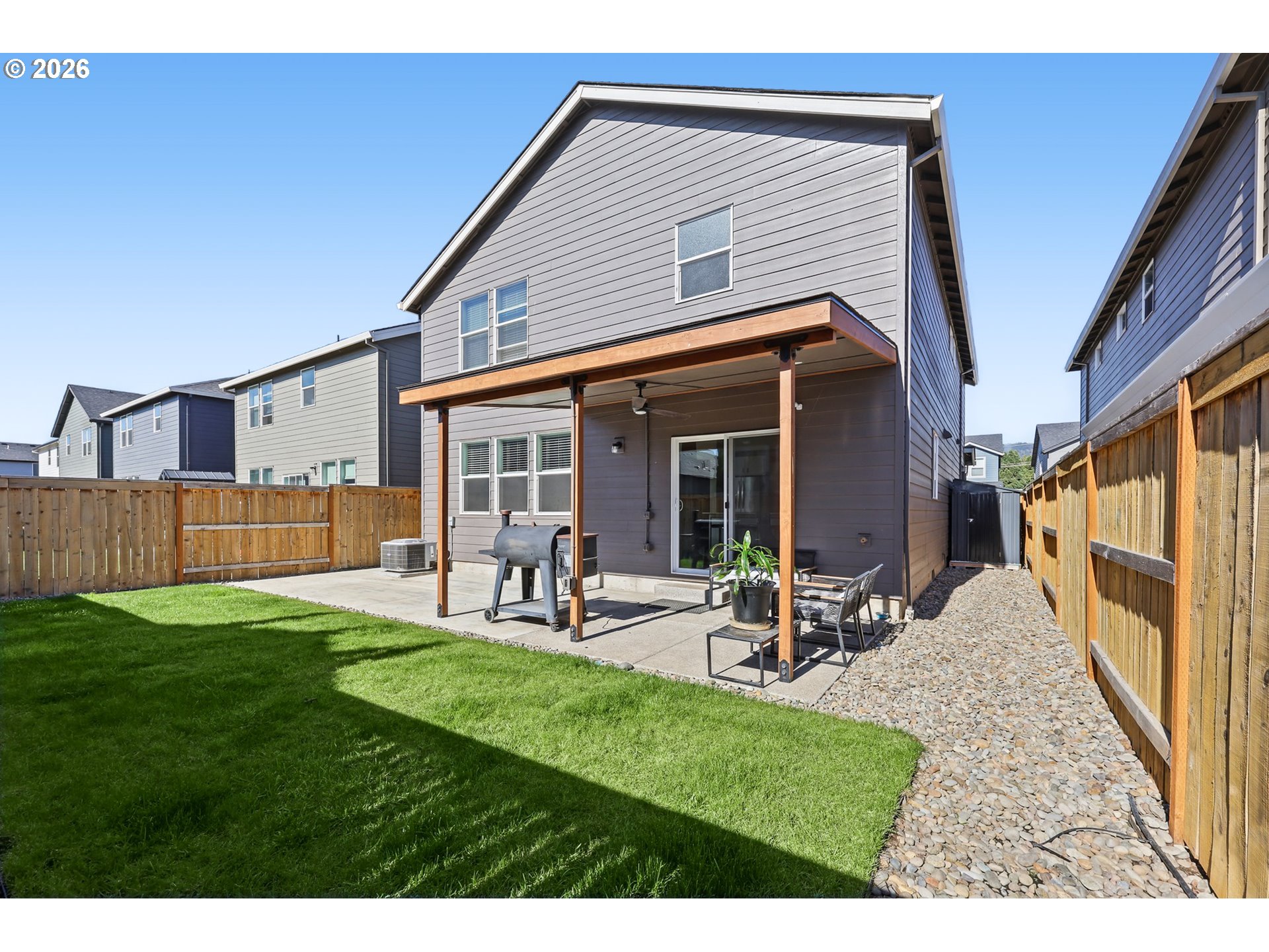 main property photo 41