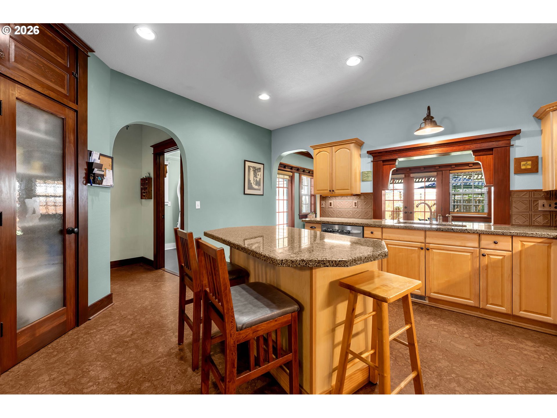 main property photo 13