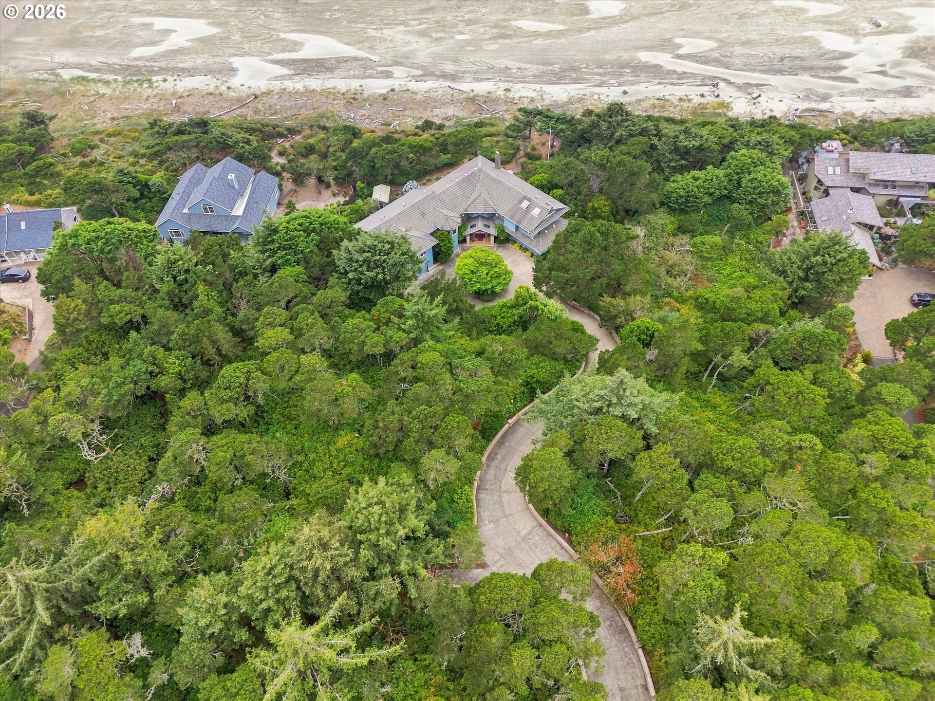 main property photo 44