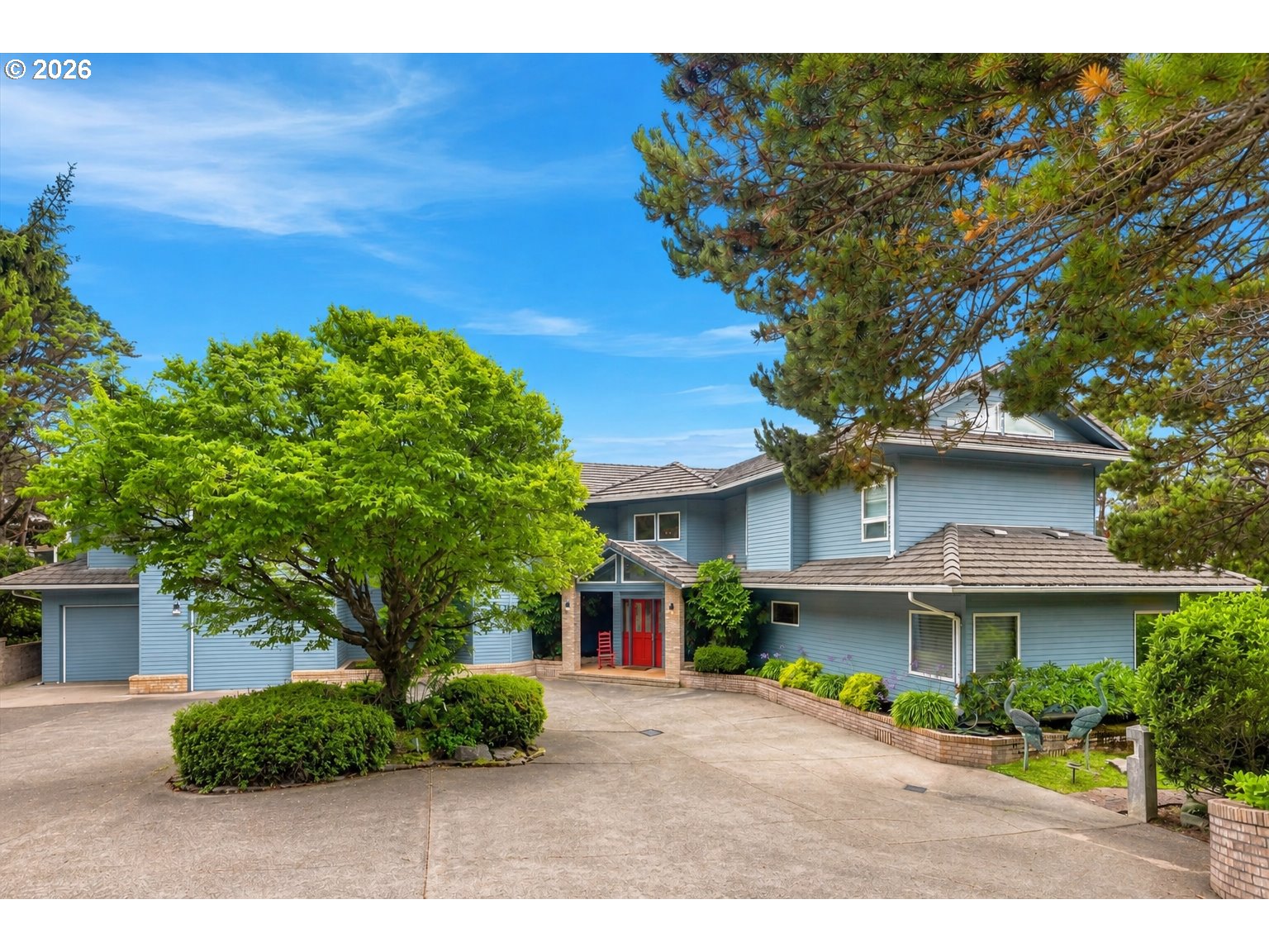 main property photo 47