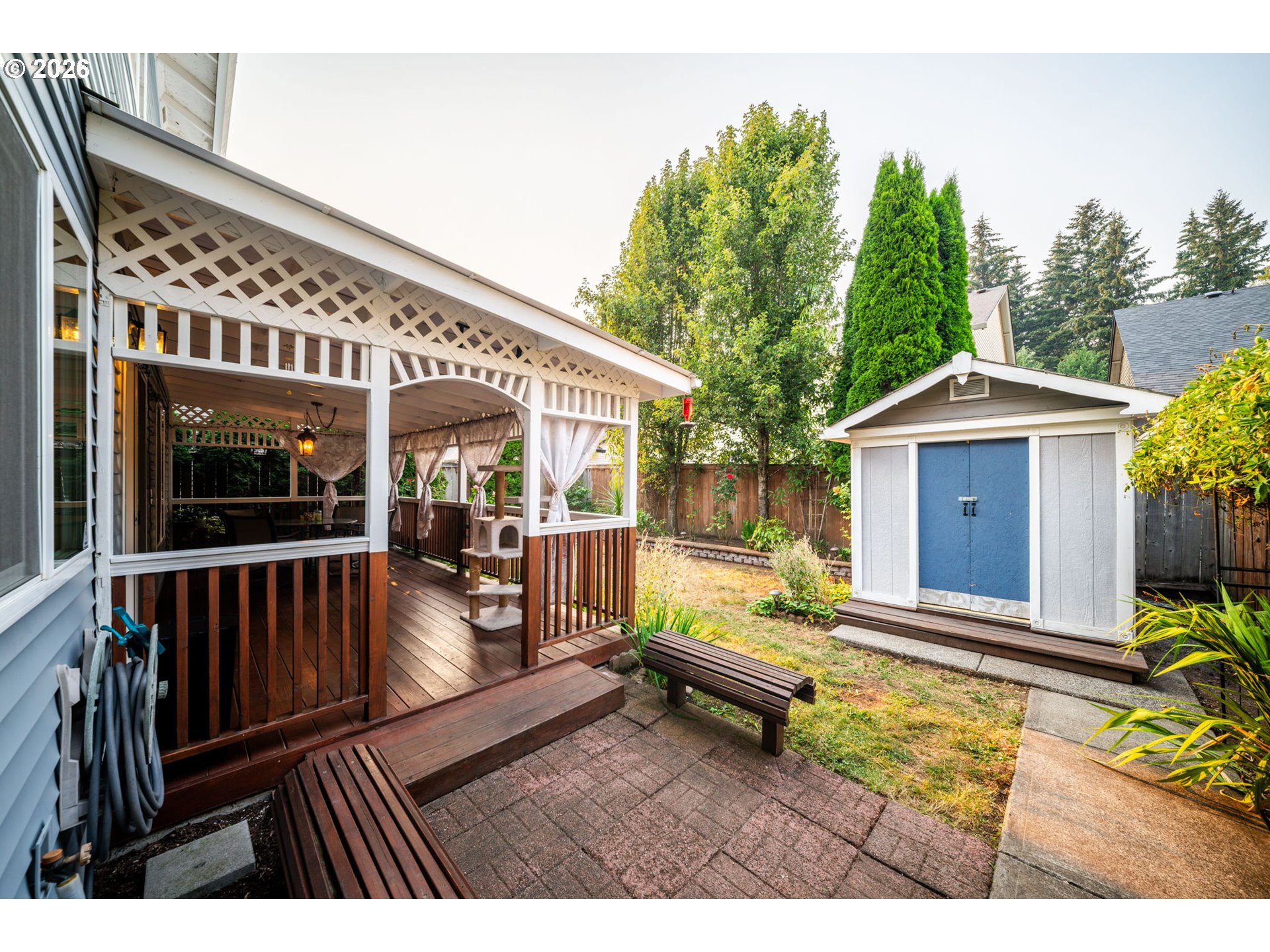 main property photo 23