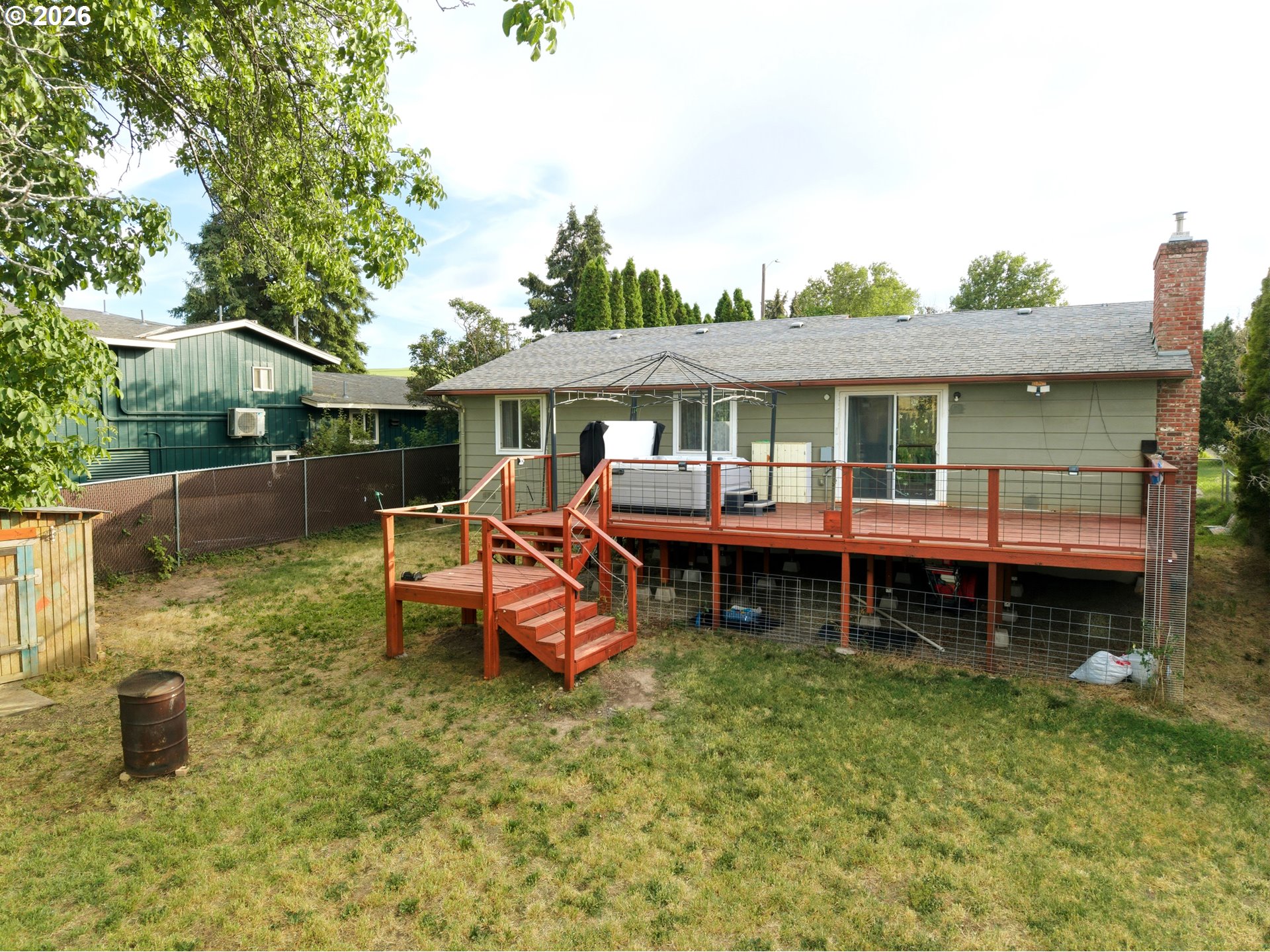 main property photo 37