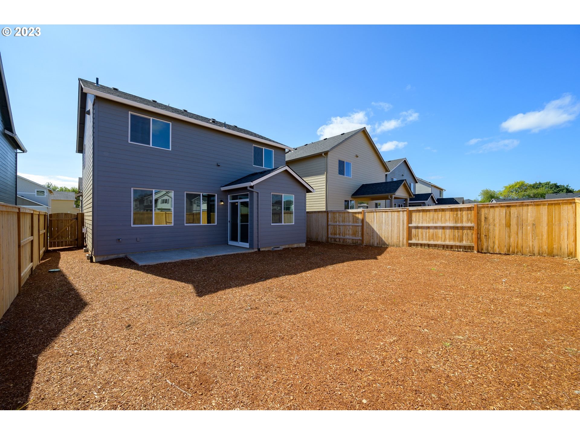 property viewer photo 33