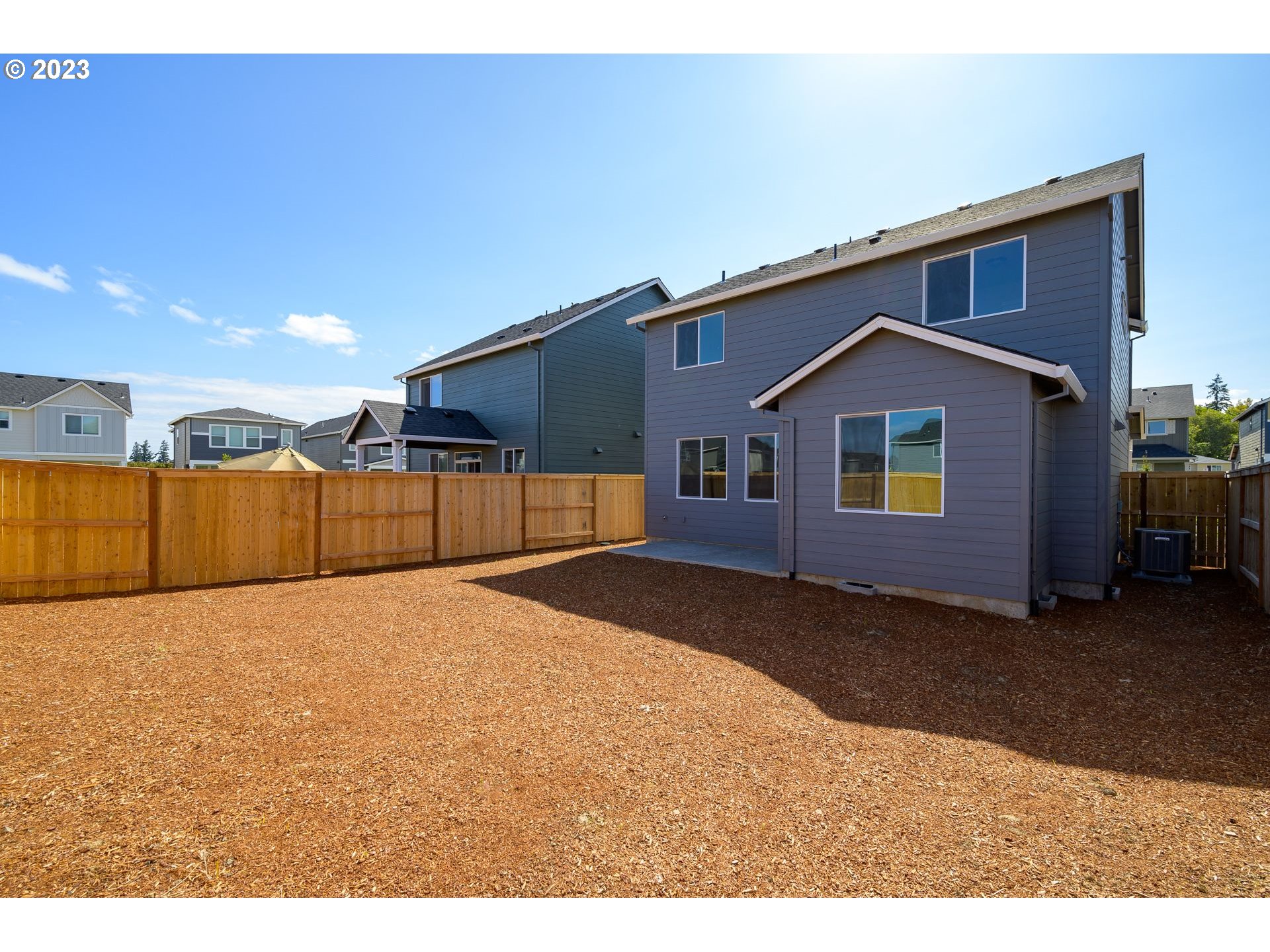 property viewer photo 35