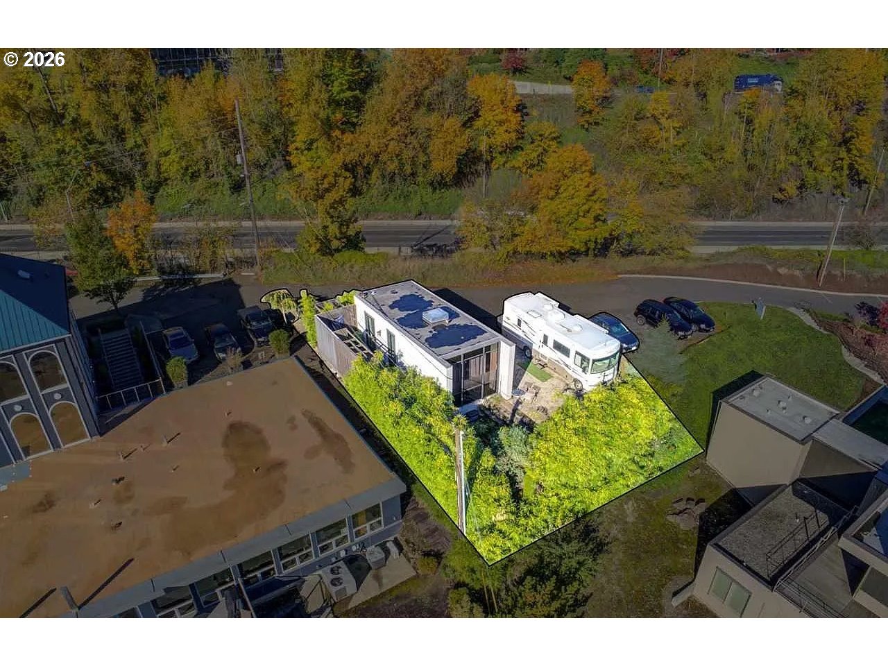 main property photo 31