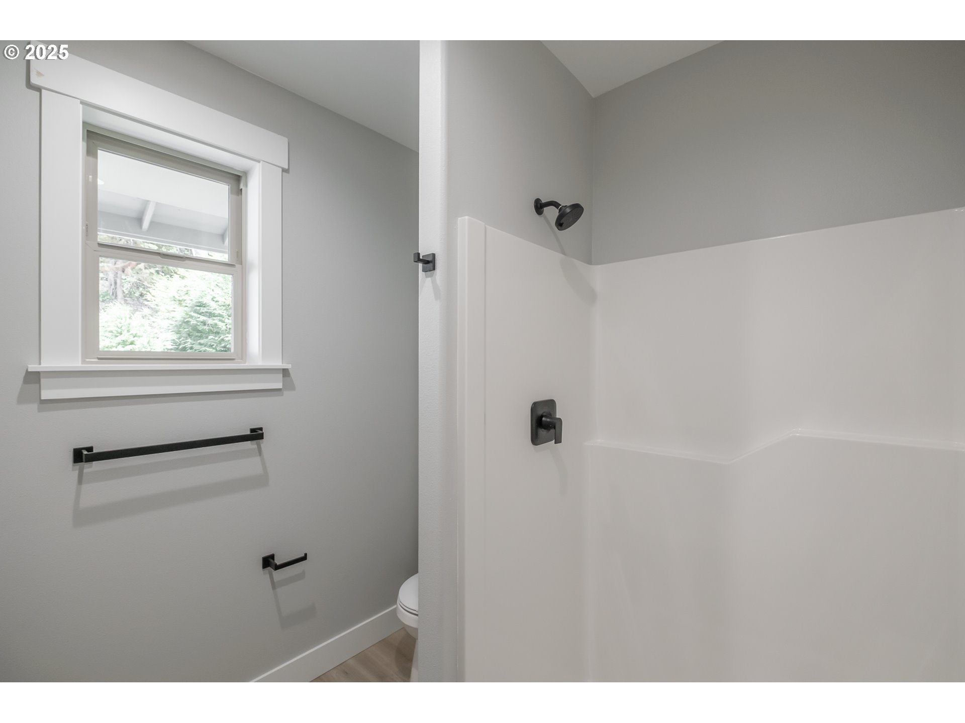 property viewer photo 21