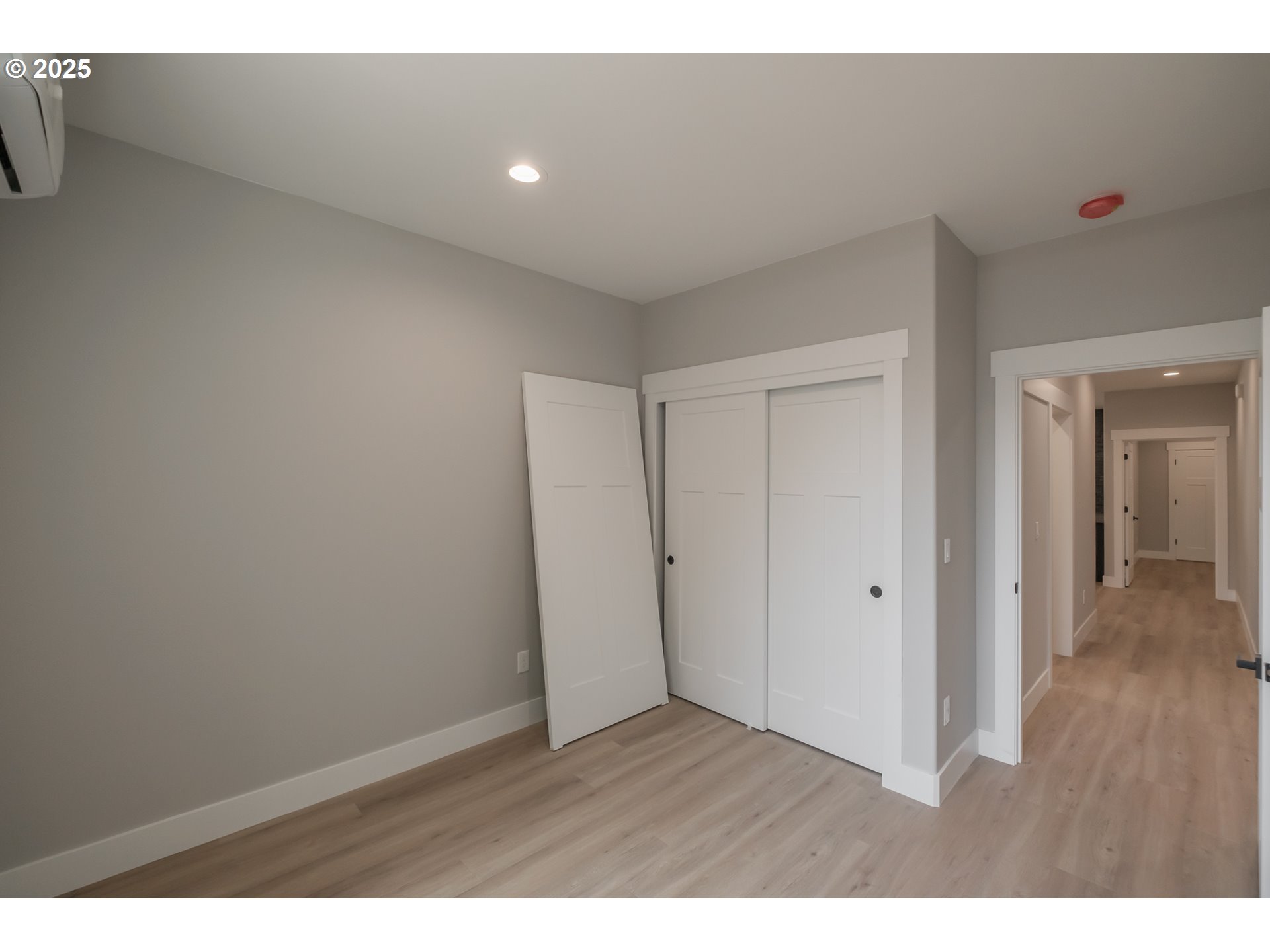 property viewer photo 31