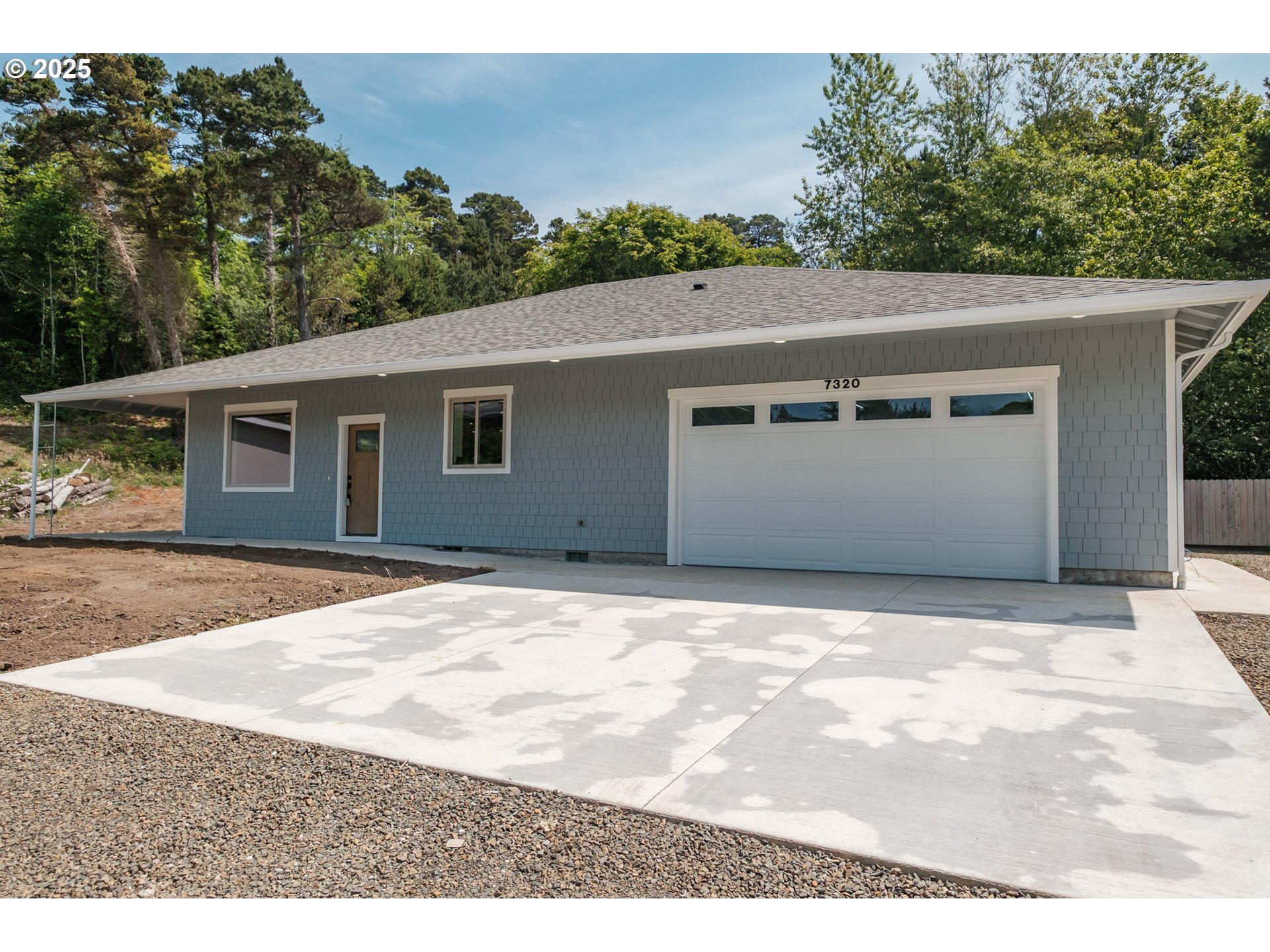 property viewer photo 37