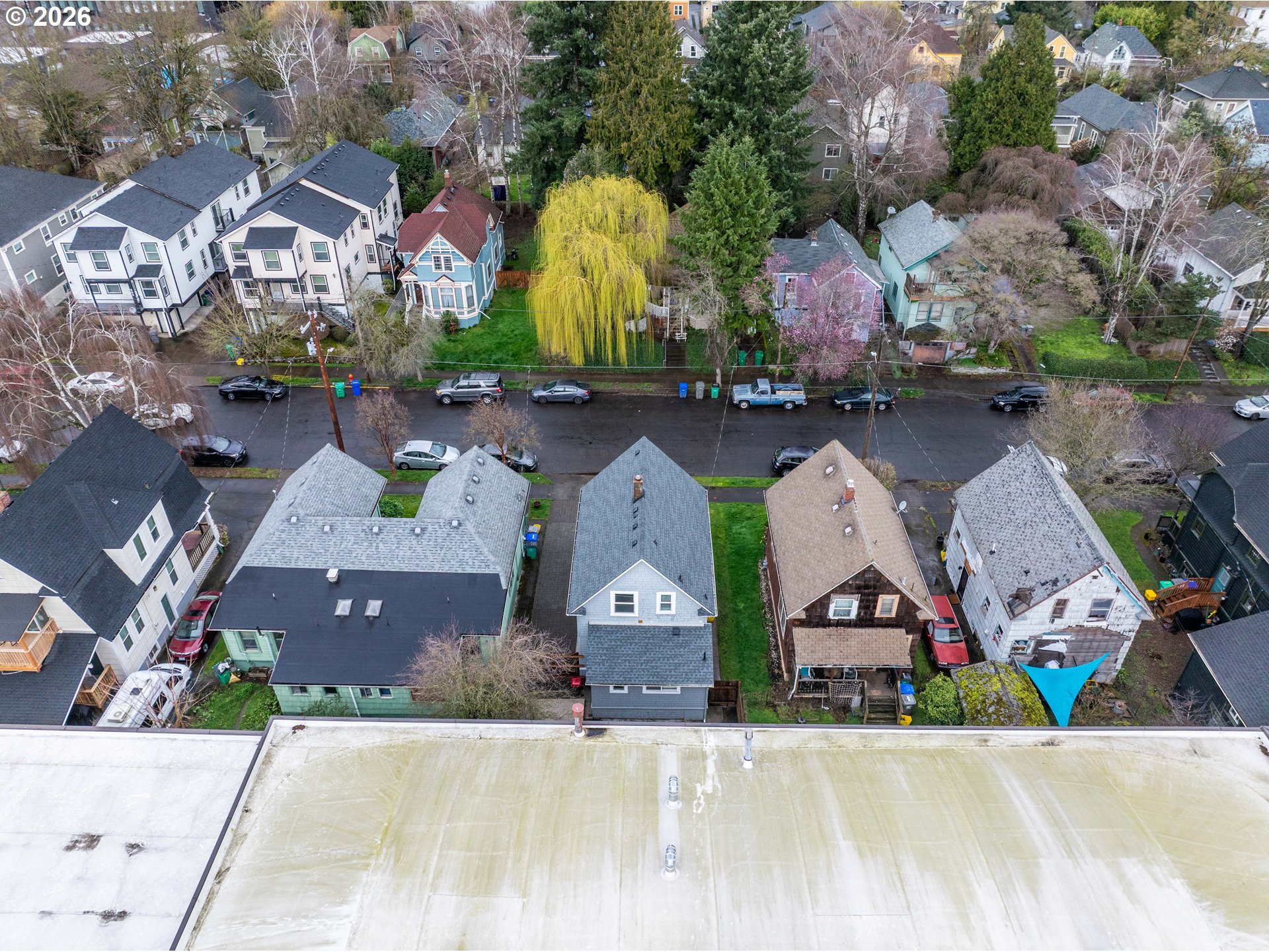 main property photo 34