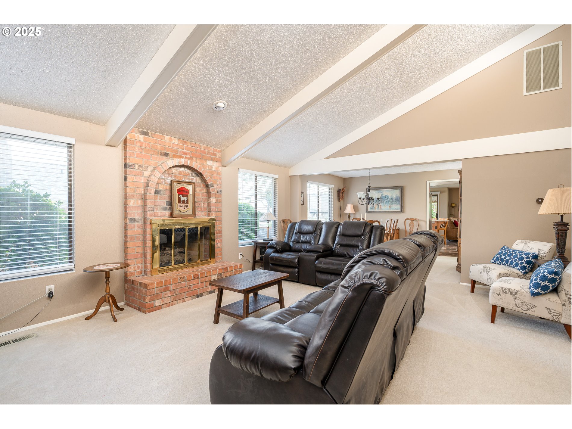 property viewer photo 11