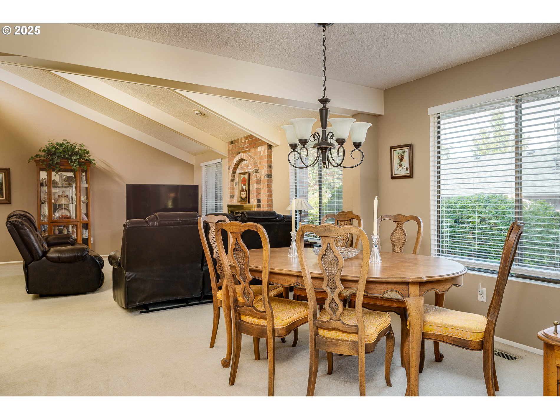 property viewer photo 14