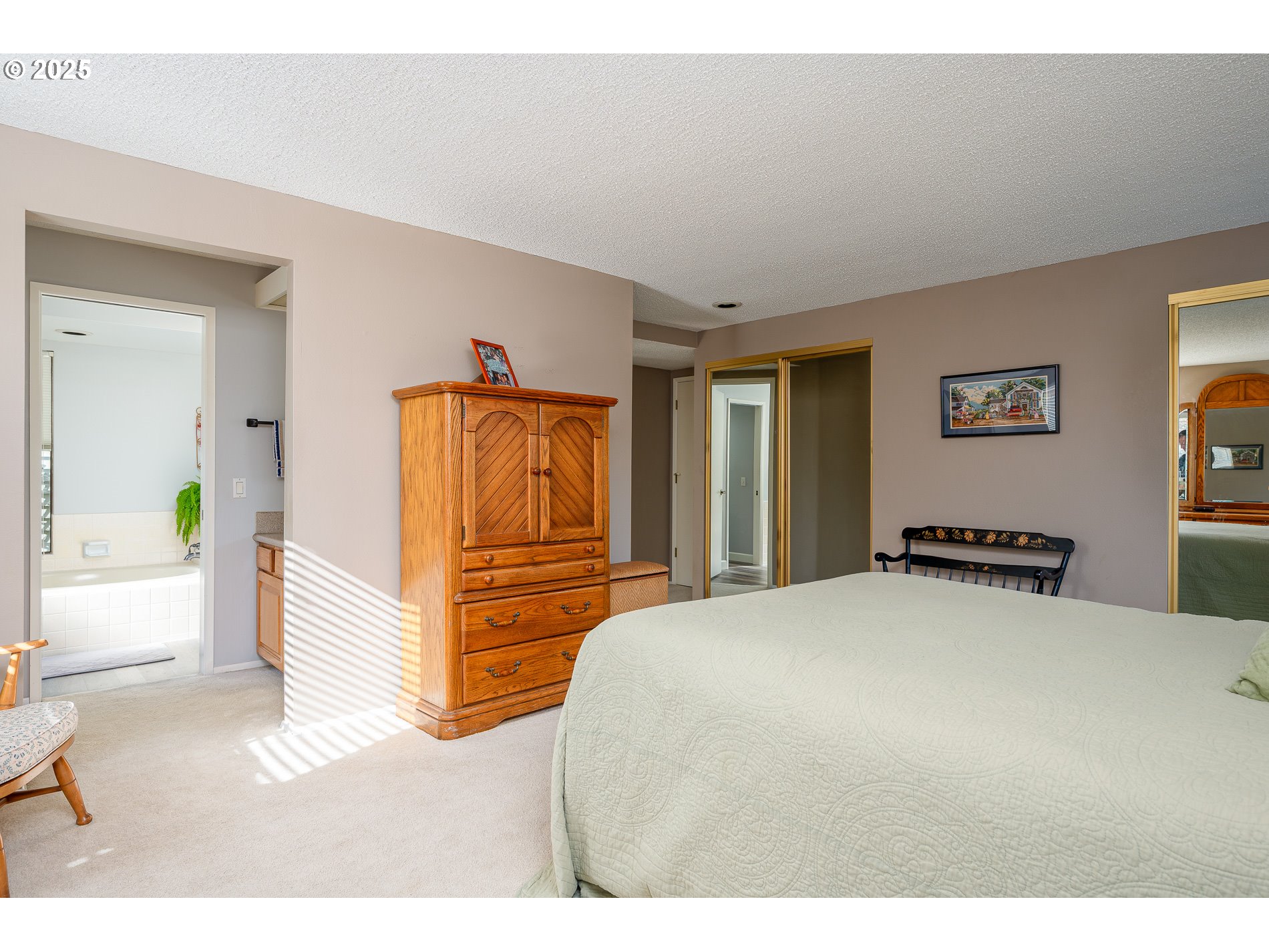 property viewer photo 29