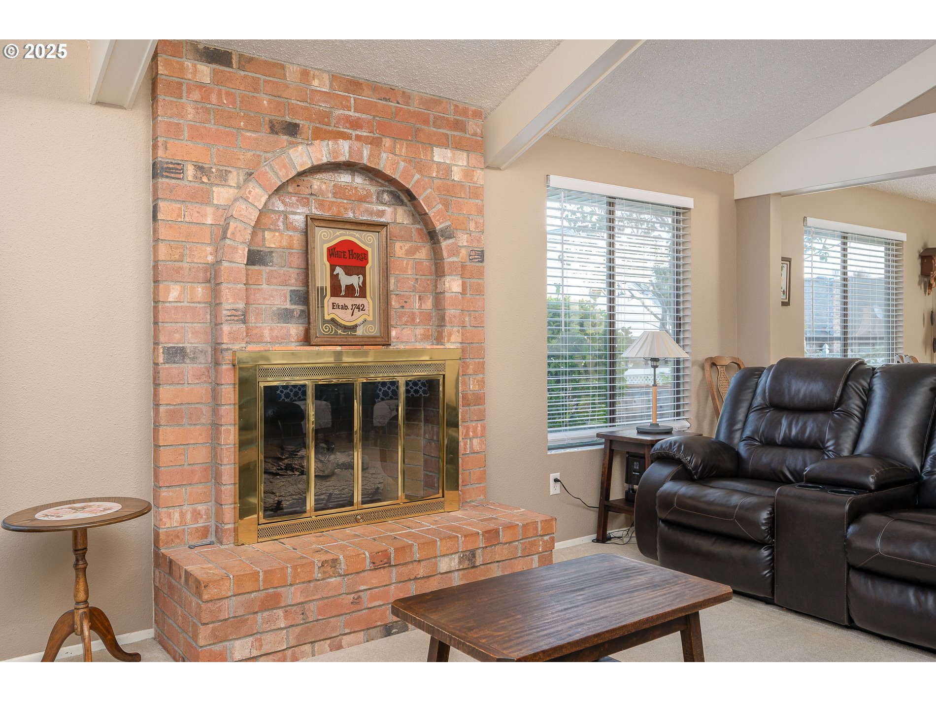 property viewer photo 7
