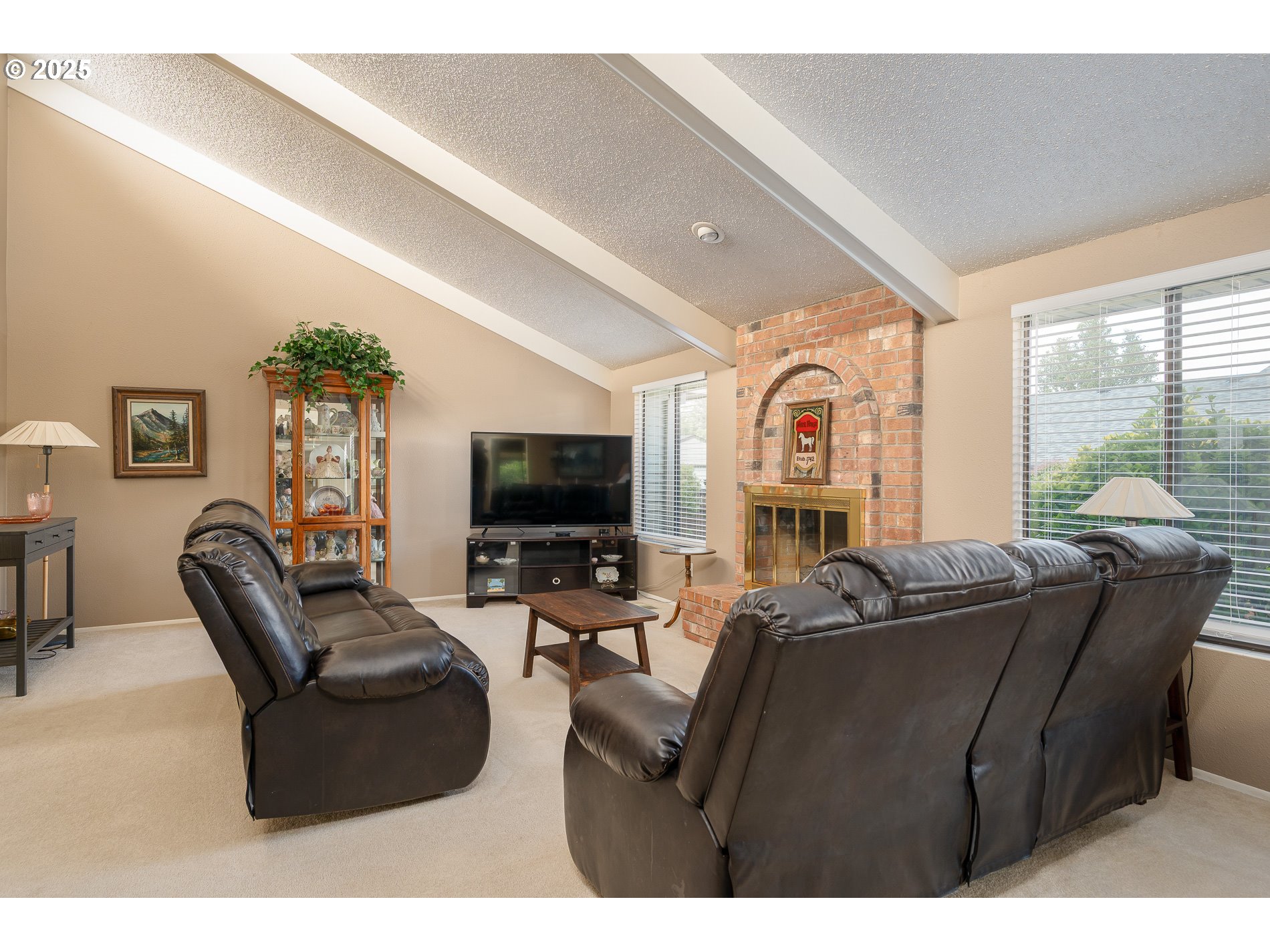 property viewer photo 8