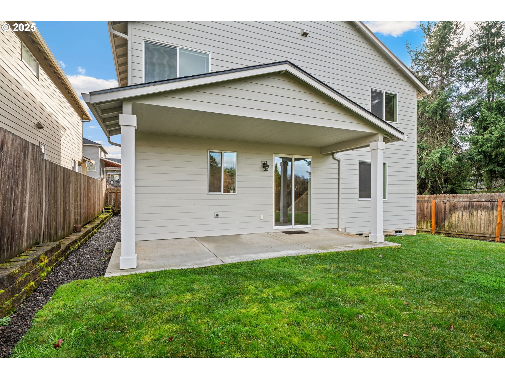 property viewer photo 36