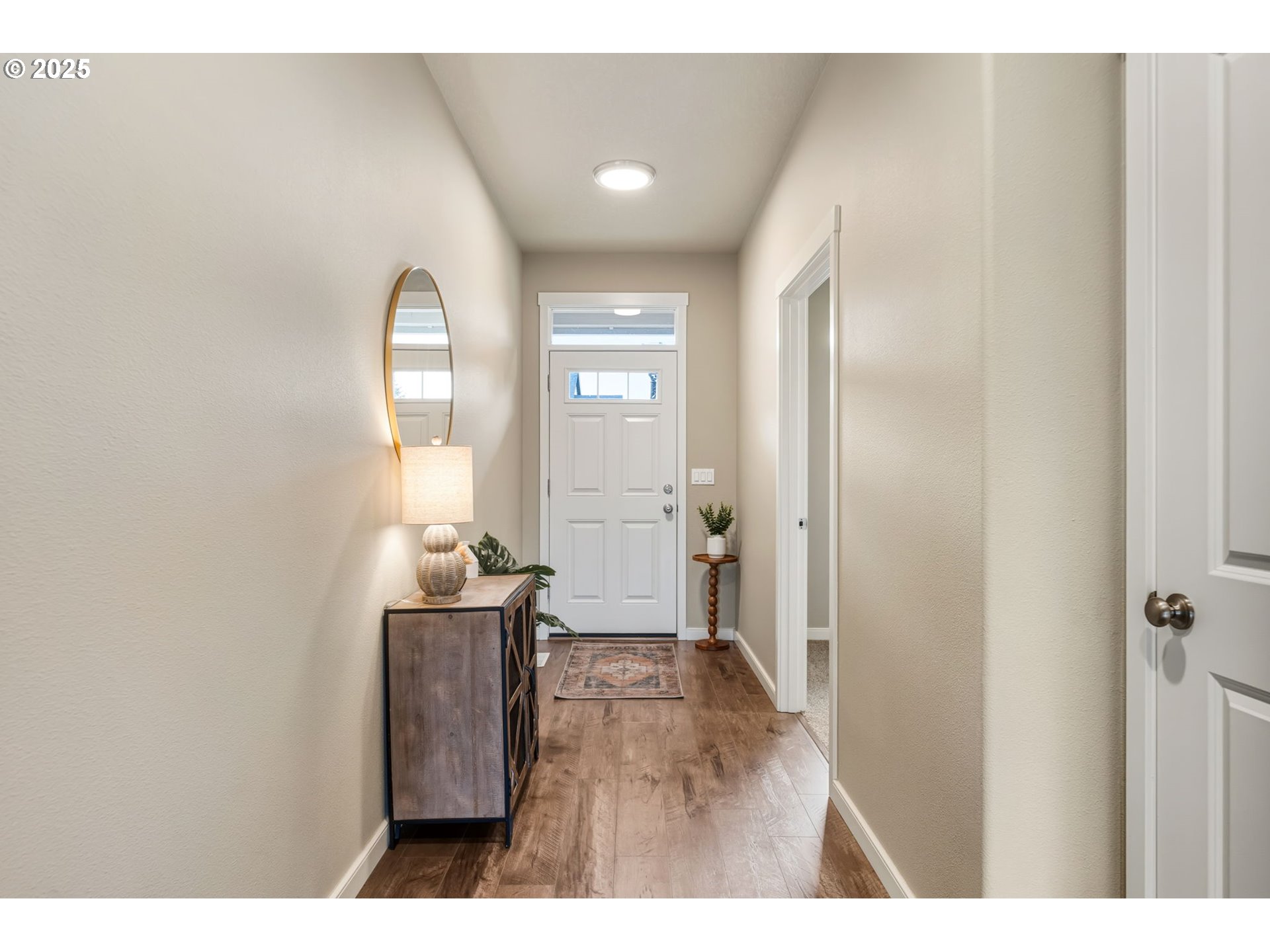 property viewer photo 4
