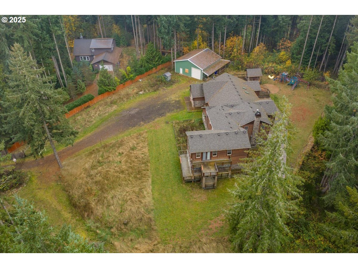 main property photo 44