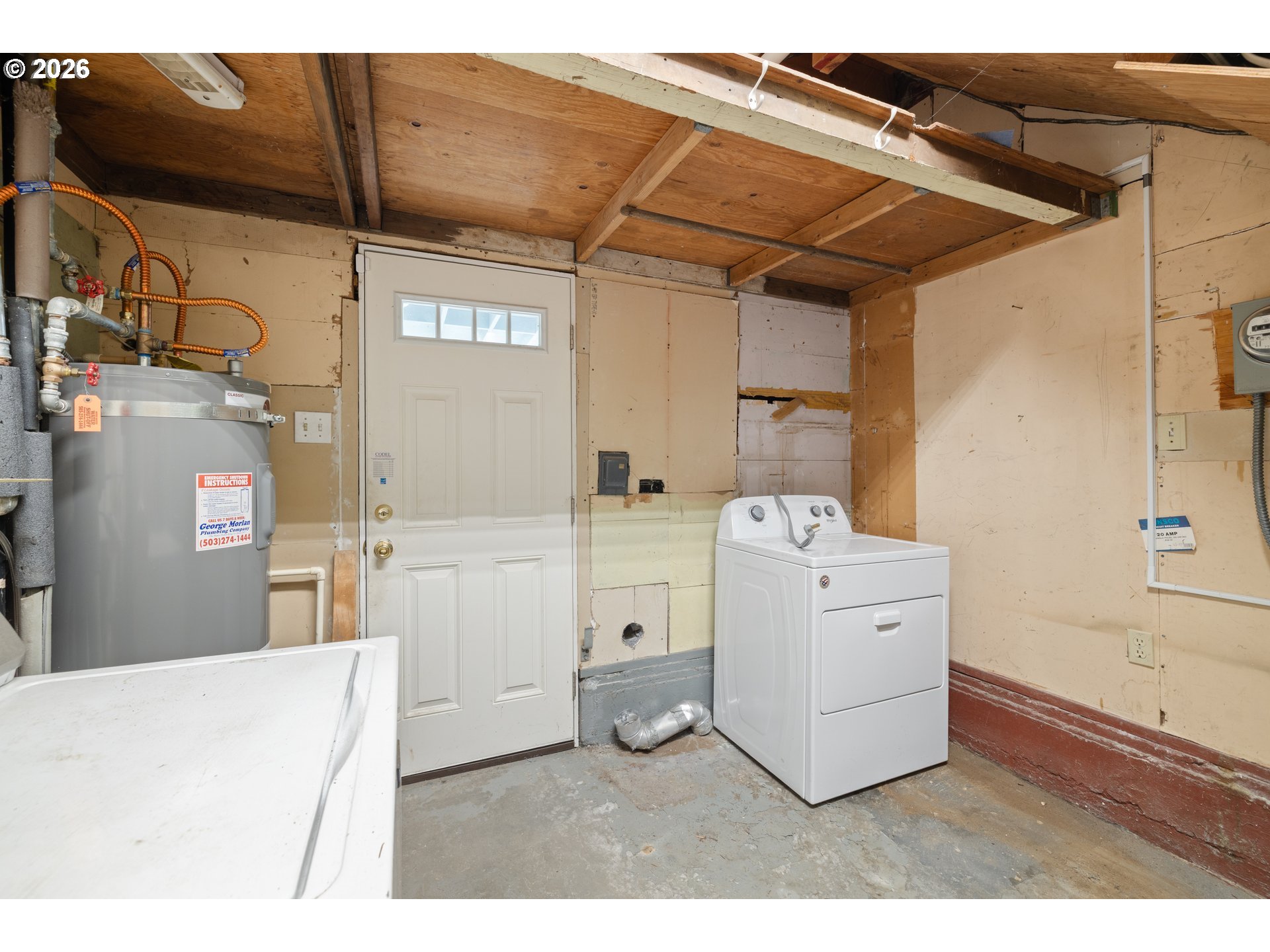 main property photo 20
