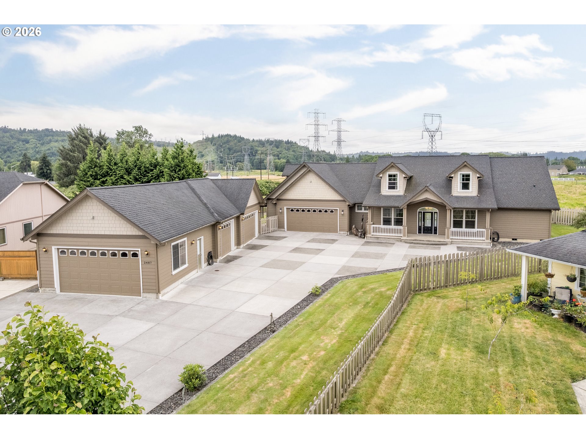 main property photo 42