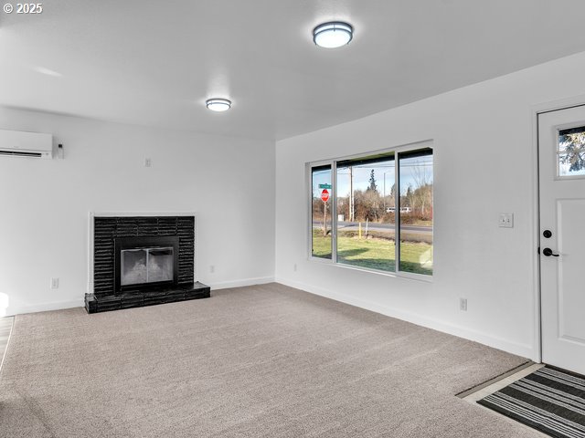 property viewer photo 2