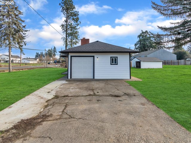 property viewer photo 25