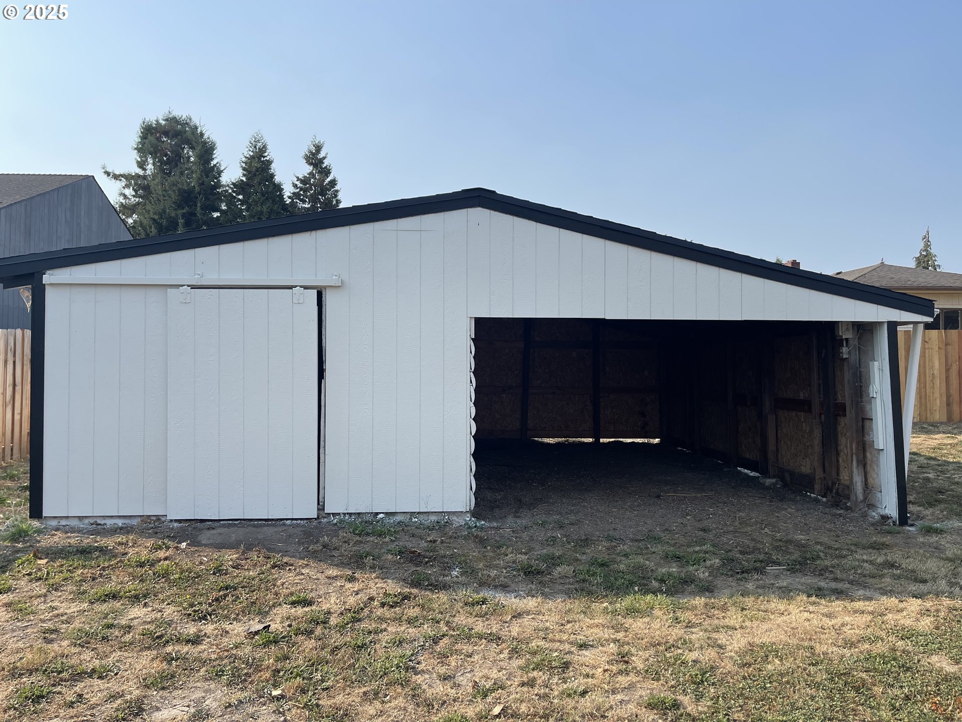 property viewer photo 26