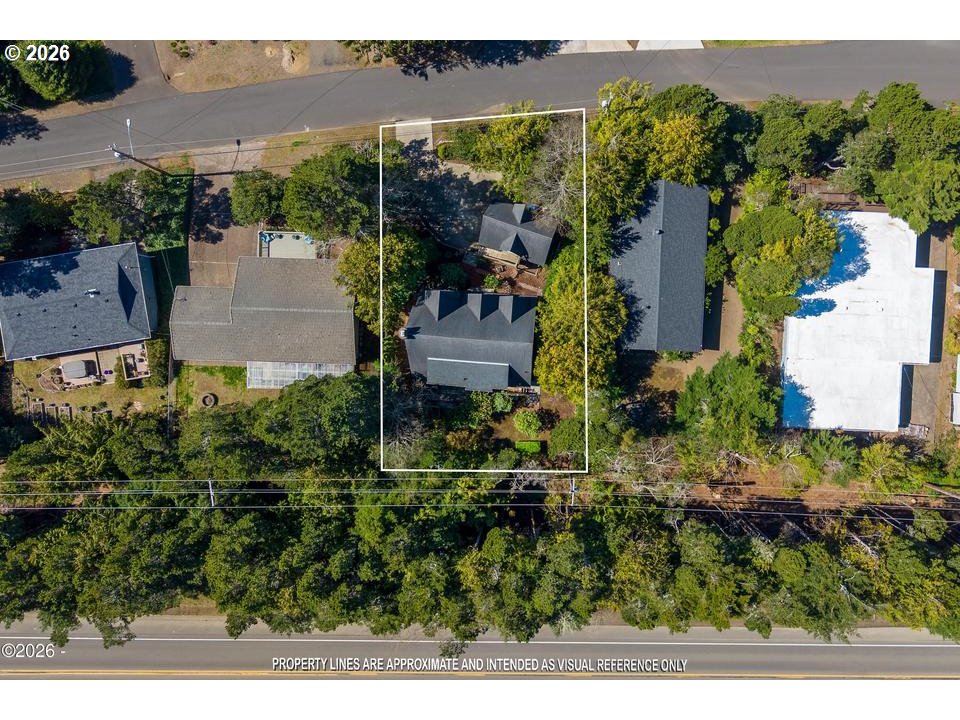 main property photo 40