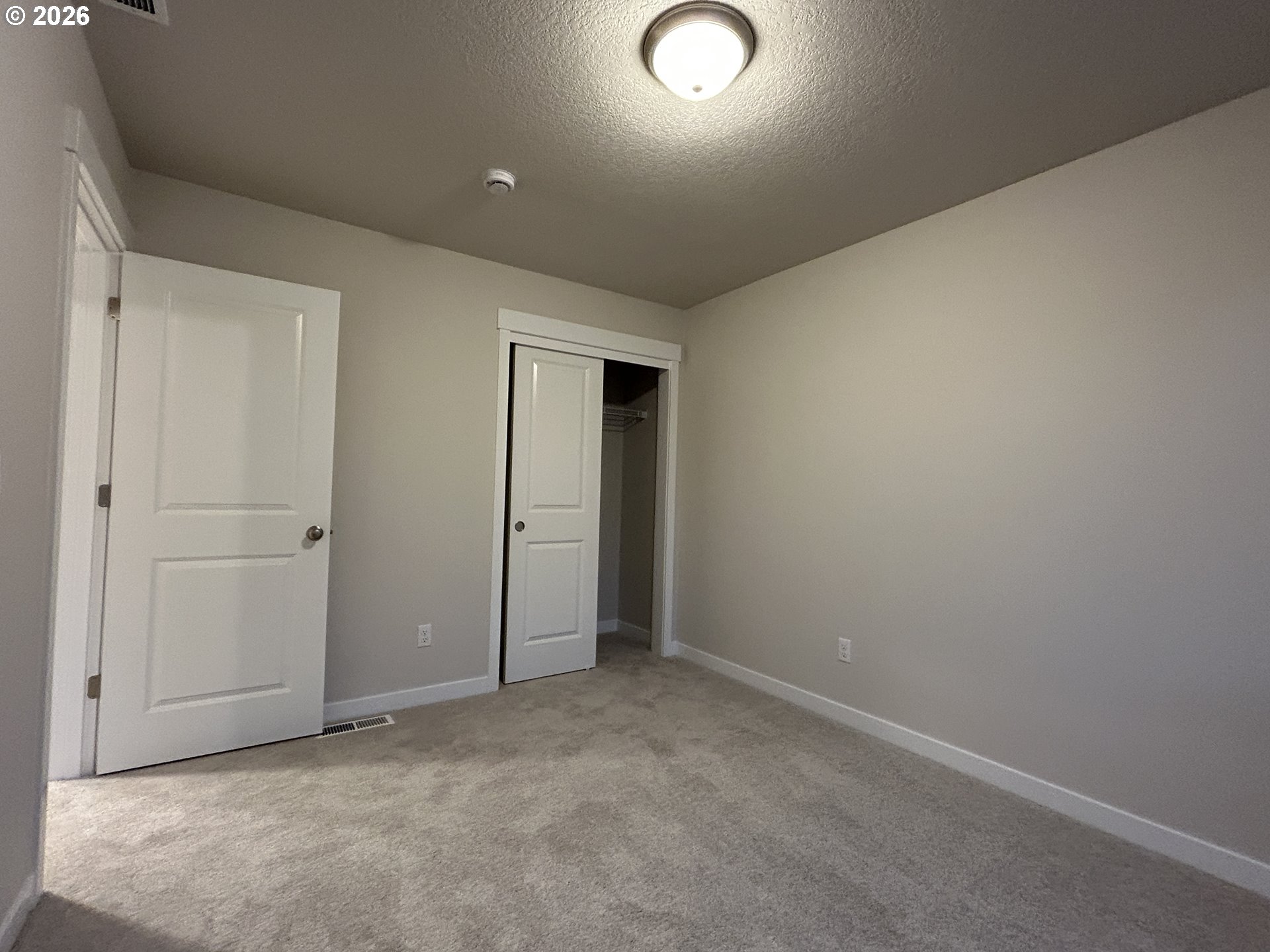 property viewer photo 10