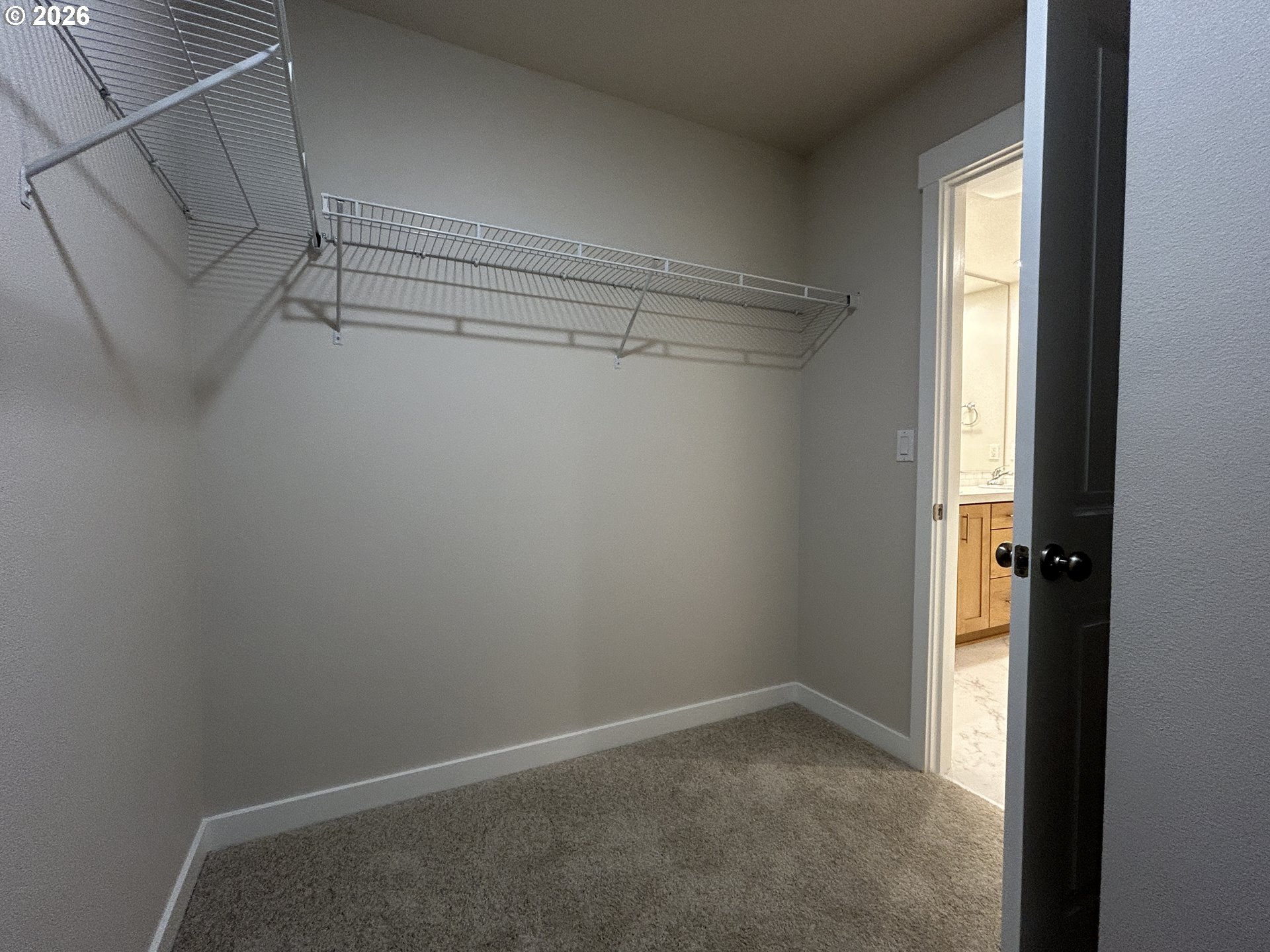 property viewer photo 9