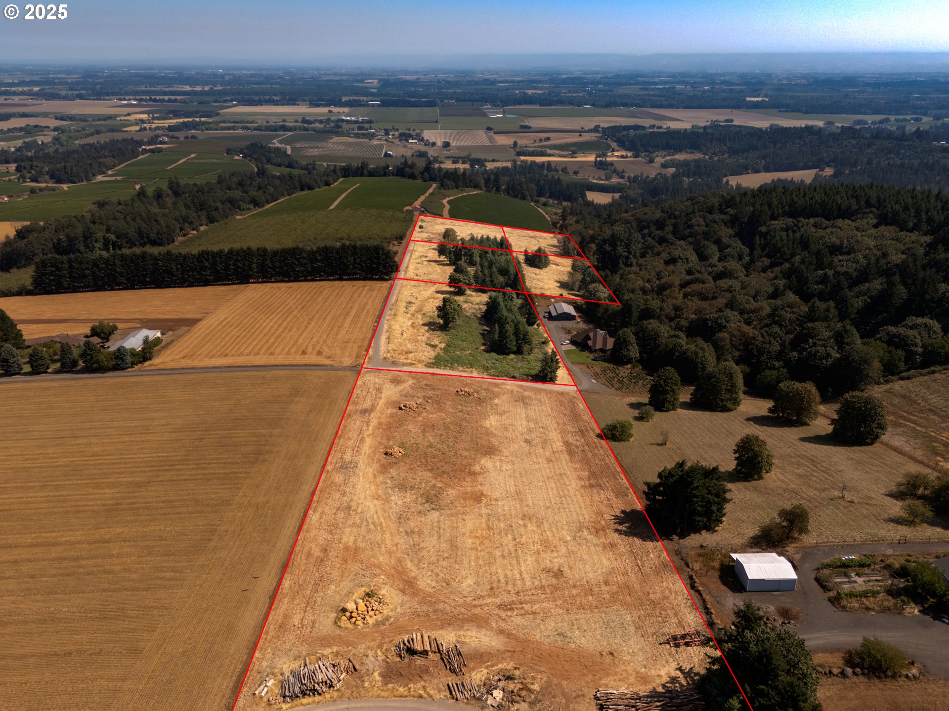 main property photo 6