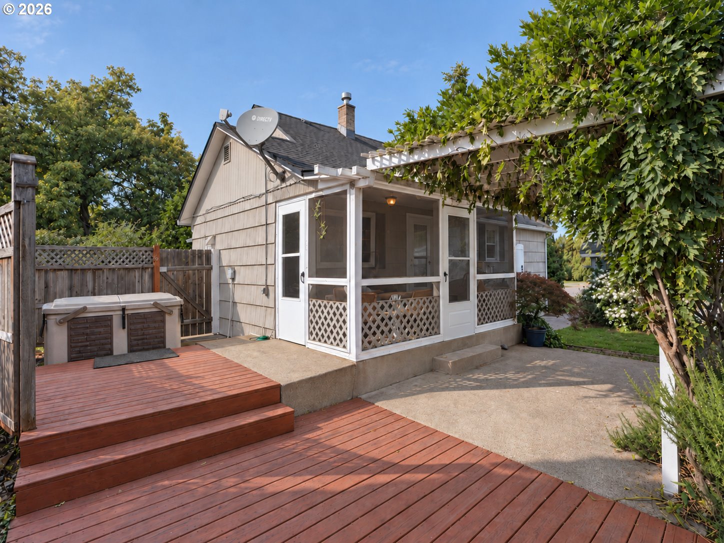 main property photo 19