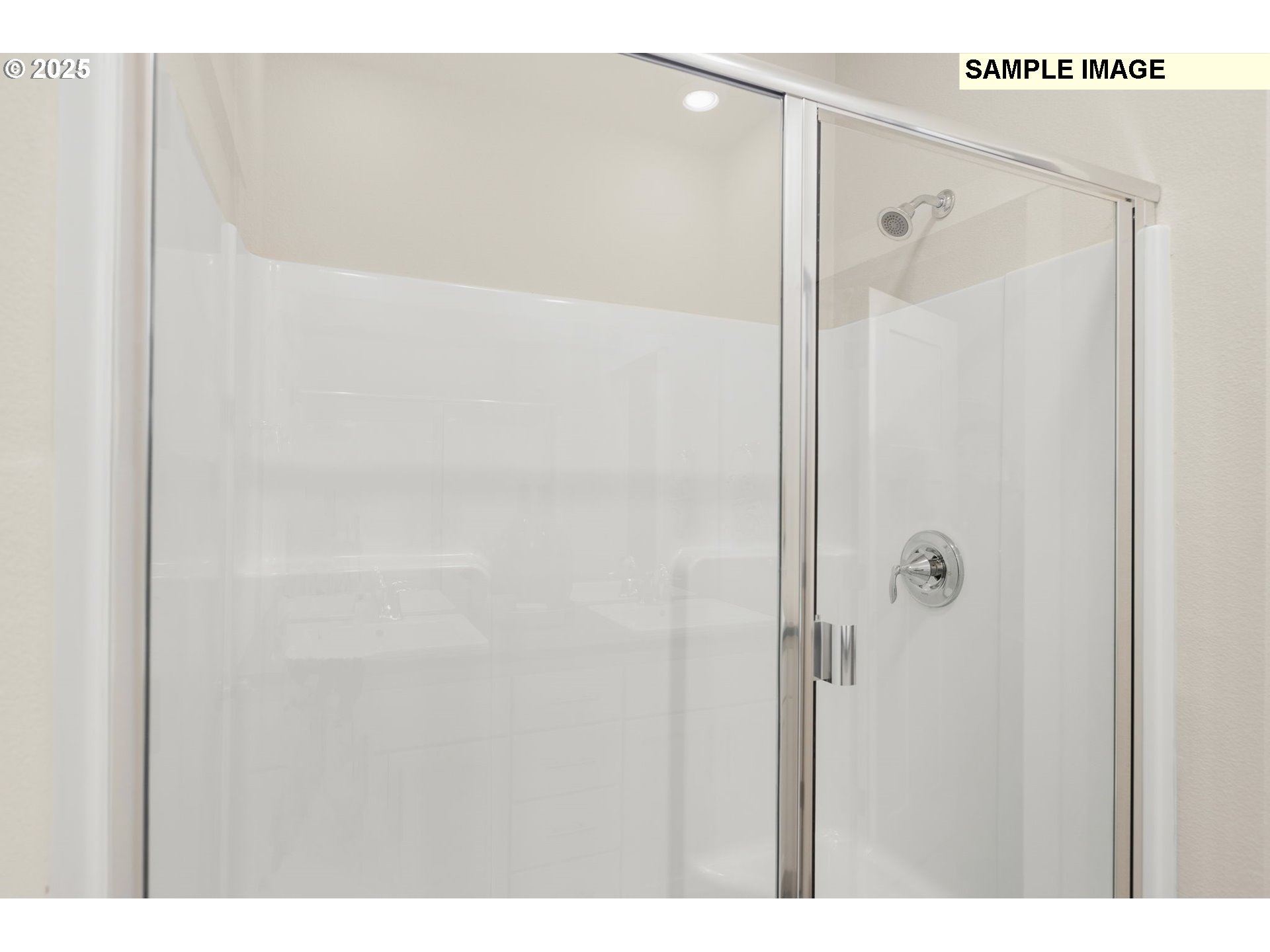 property viewer photo 13