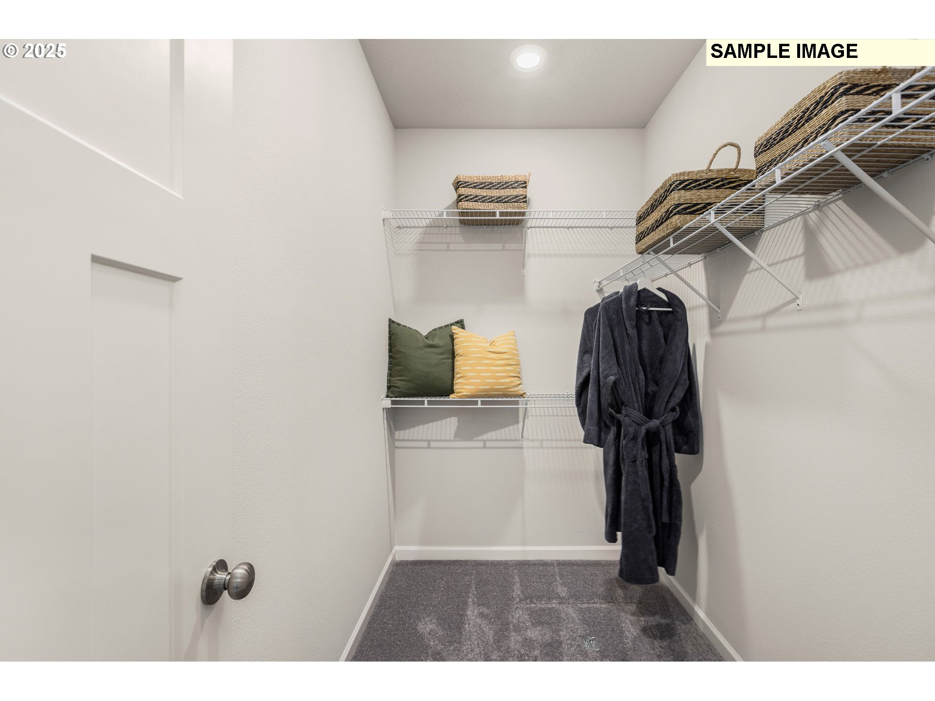 property viewer photo 15