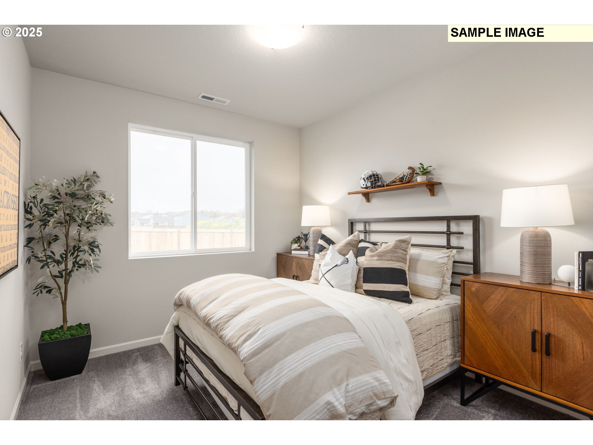 property viewer photo 16