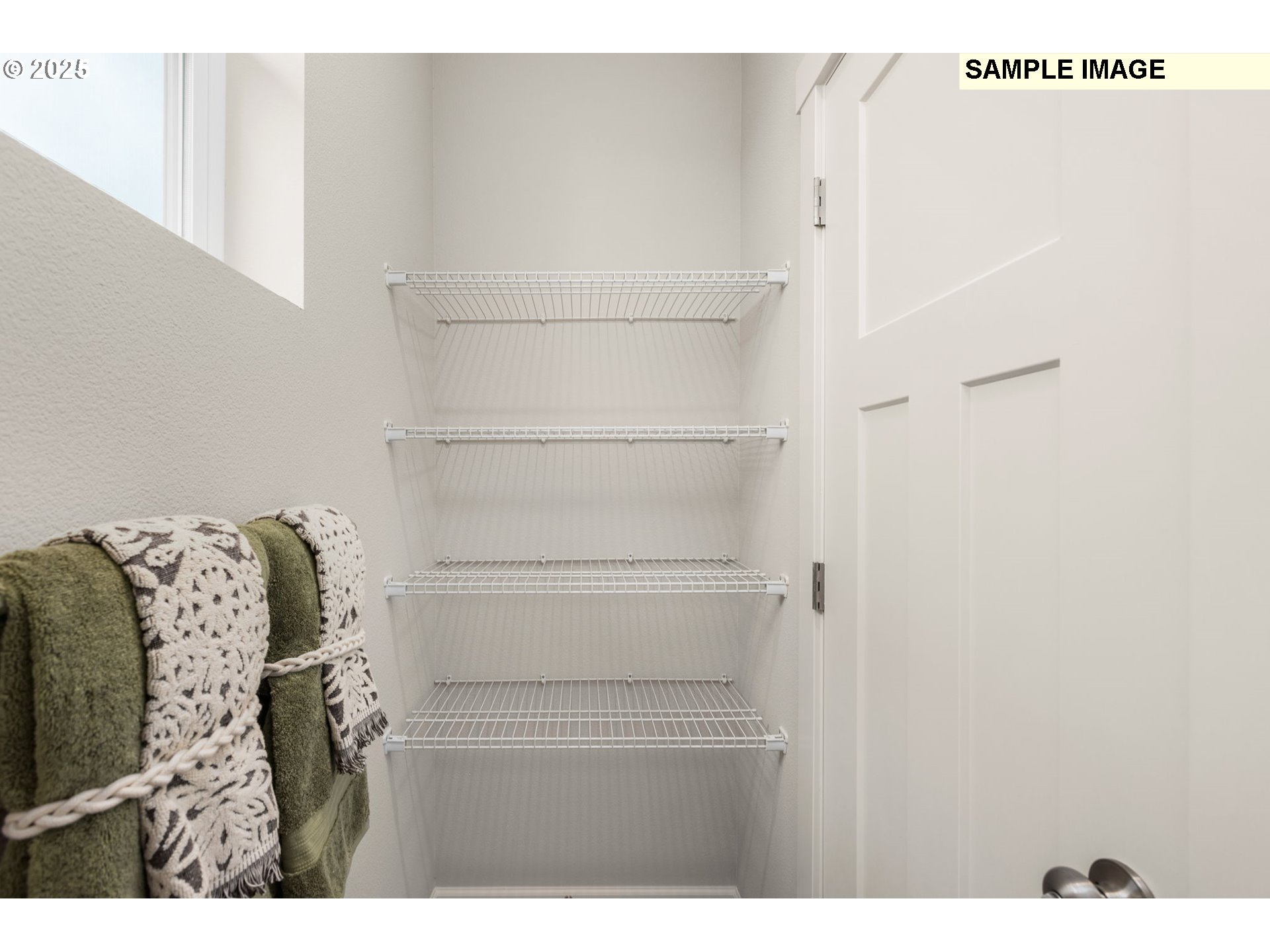 property viewer photo 22