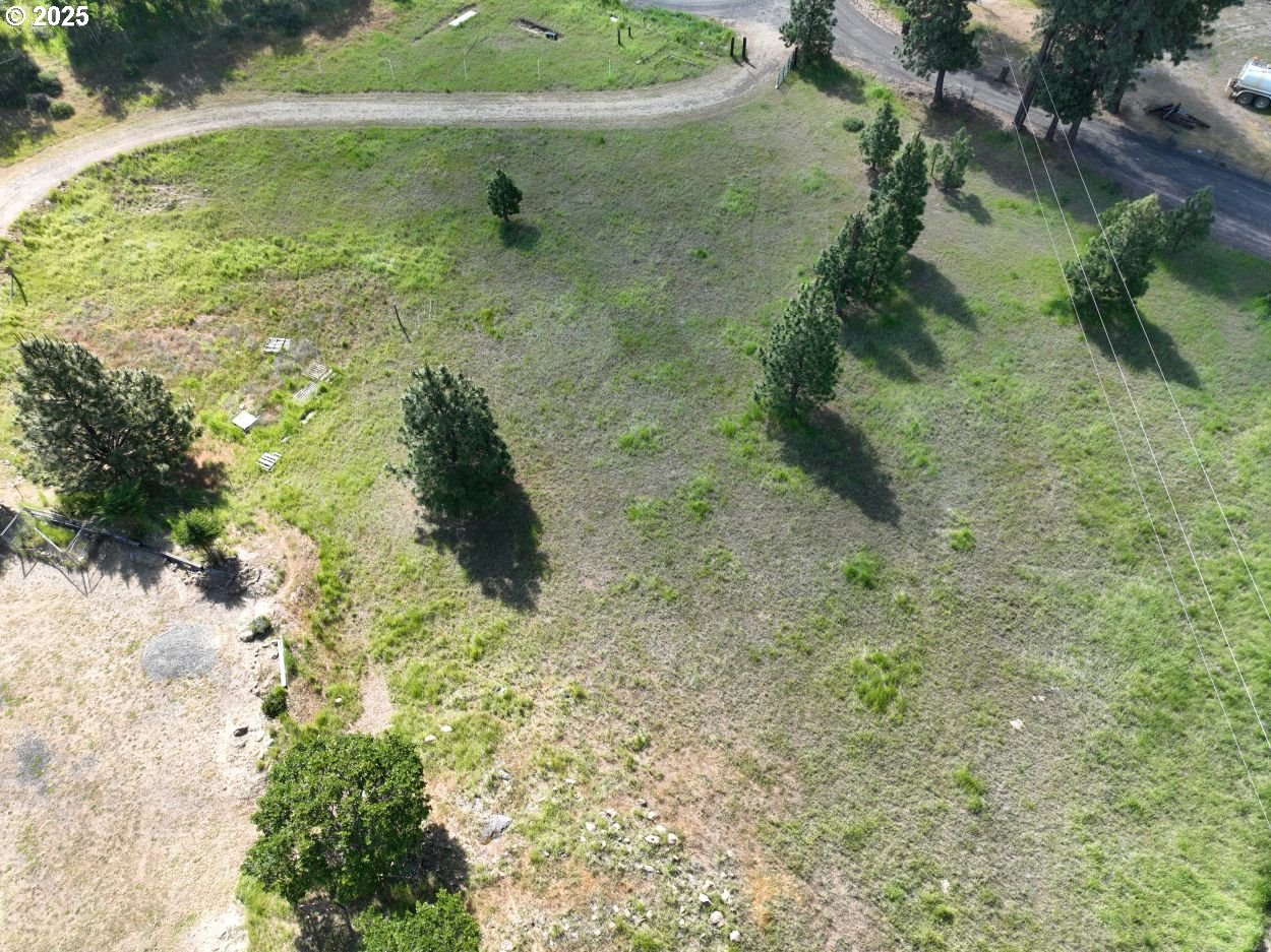main property photo 14