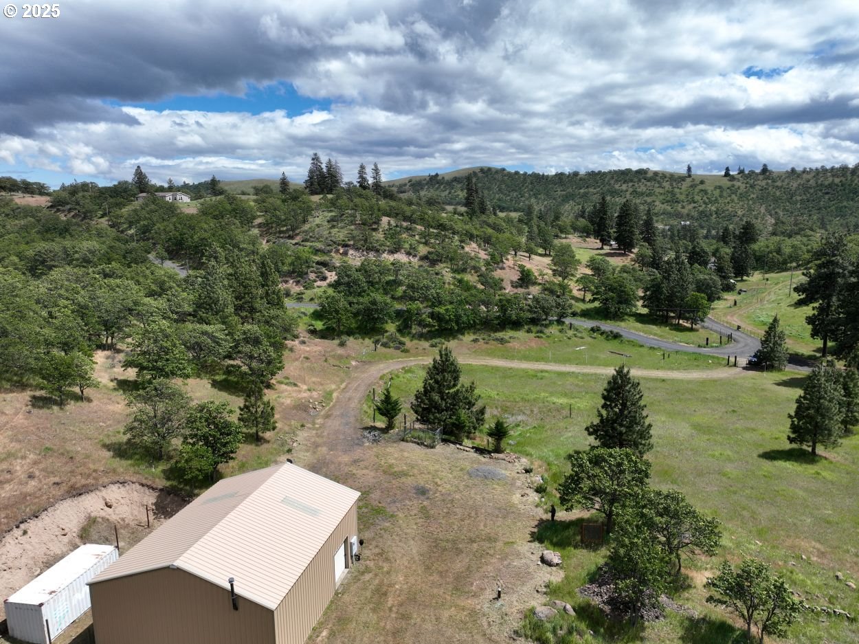 main property photo 7