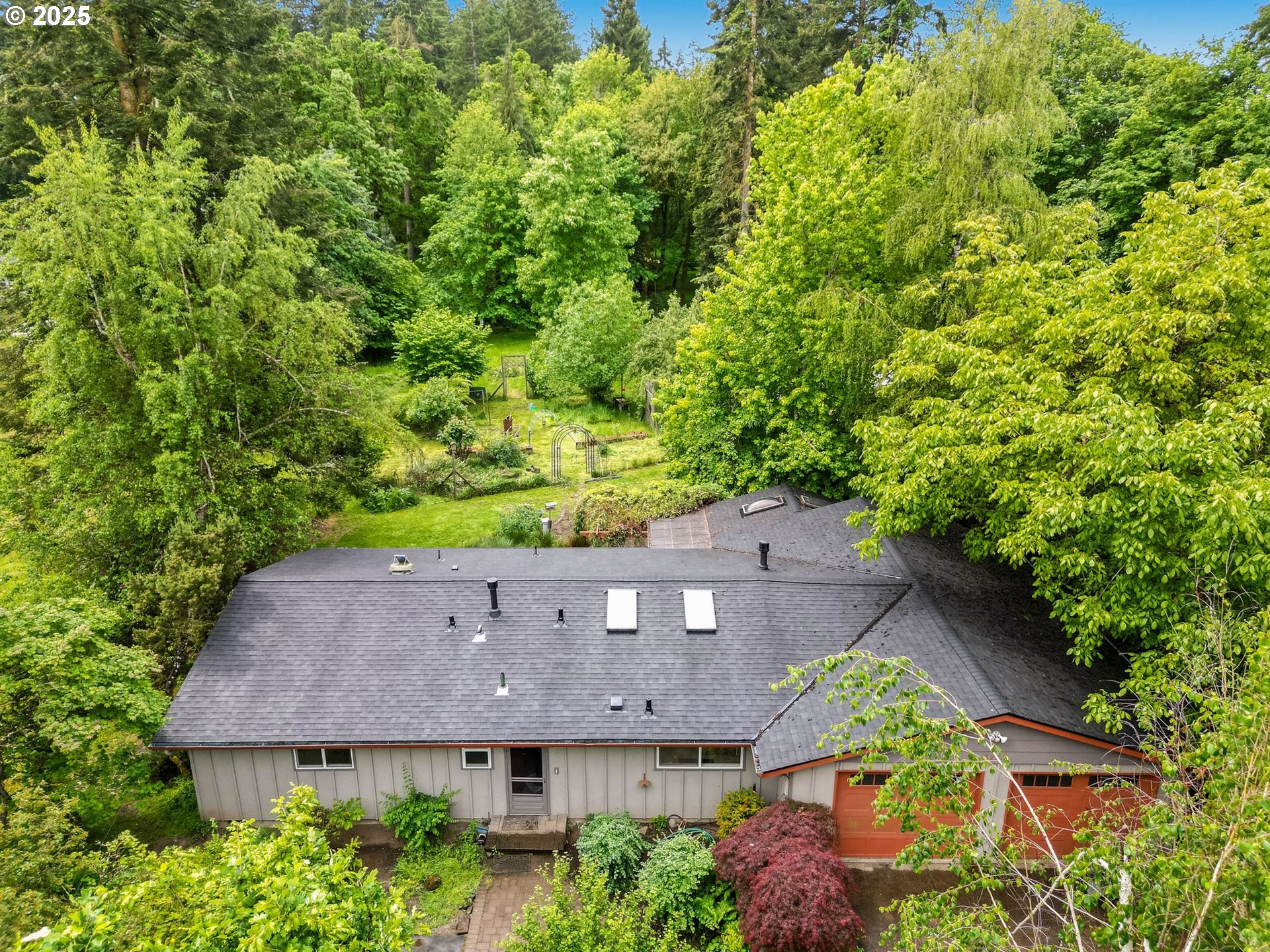 property viewer photo 1